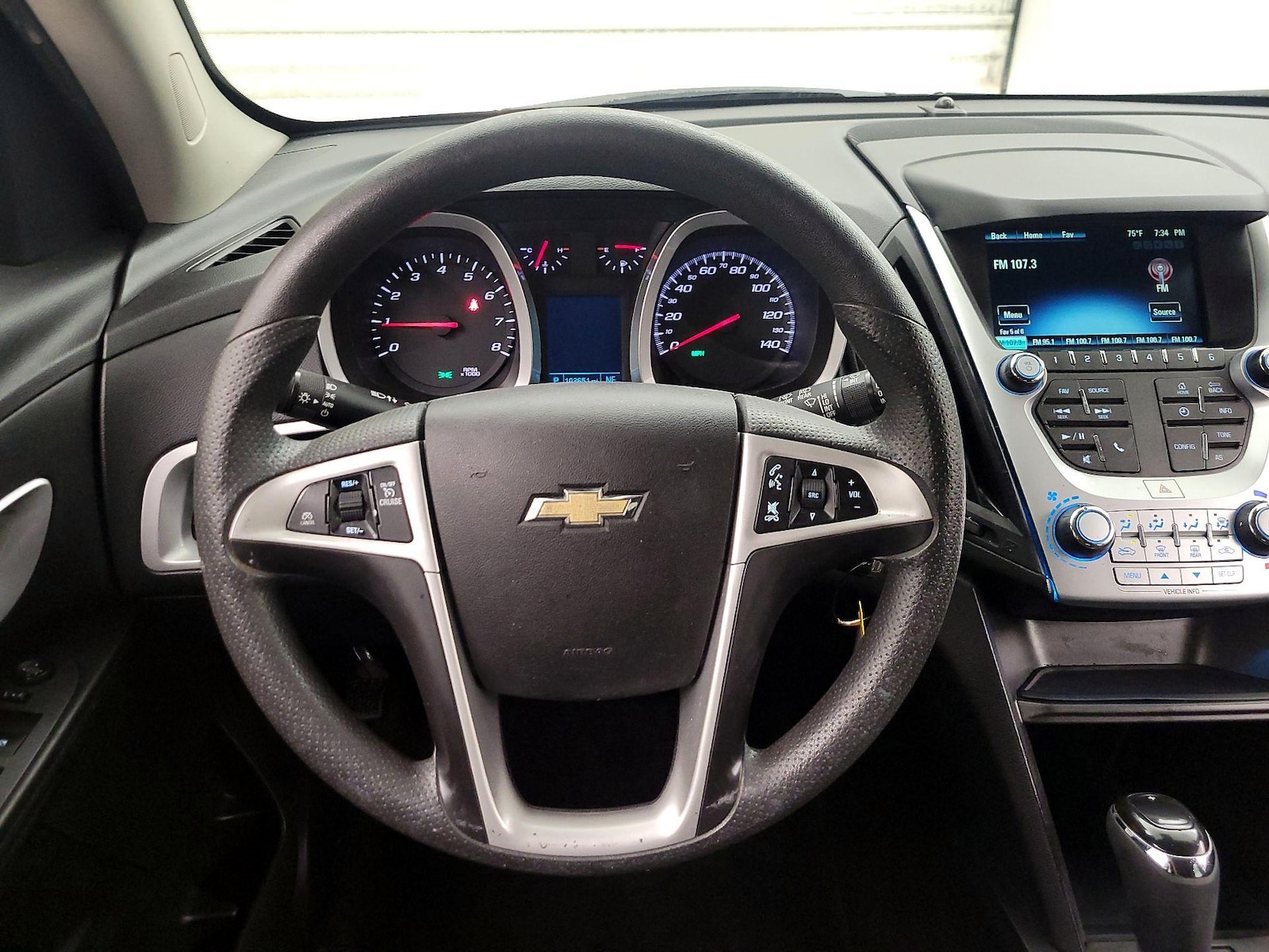 2016 Chevrolet Equinox LT - Photo 11