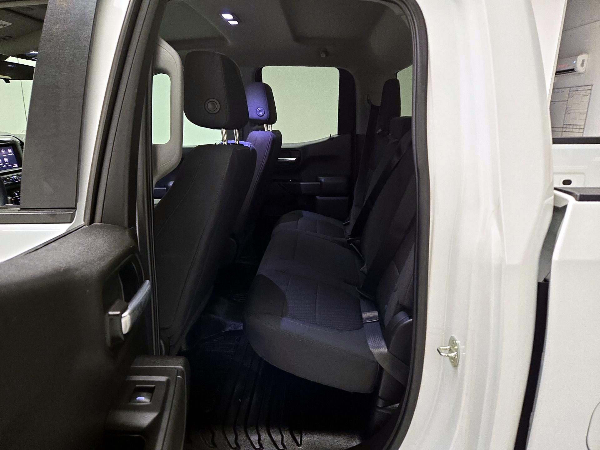 Thumbnail: 2022 Chevrolet Silverado 1500 - 17