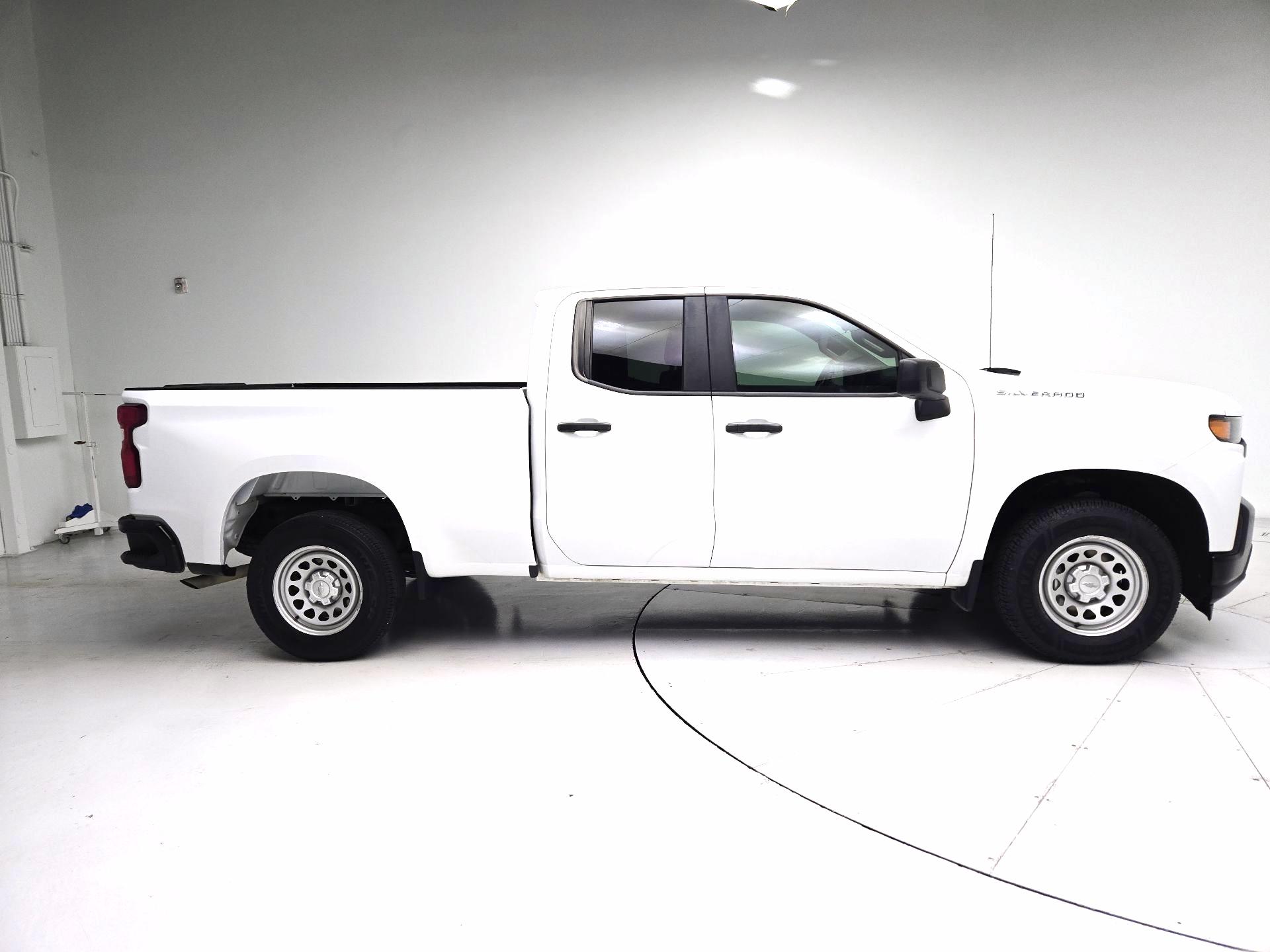 Thumbnail: 2022 Chevrolet Silverado 1500 - 4