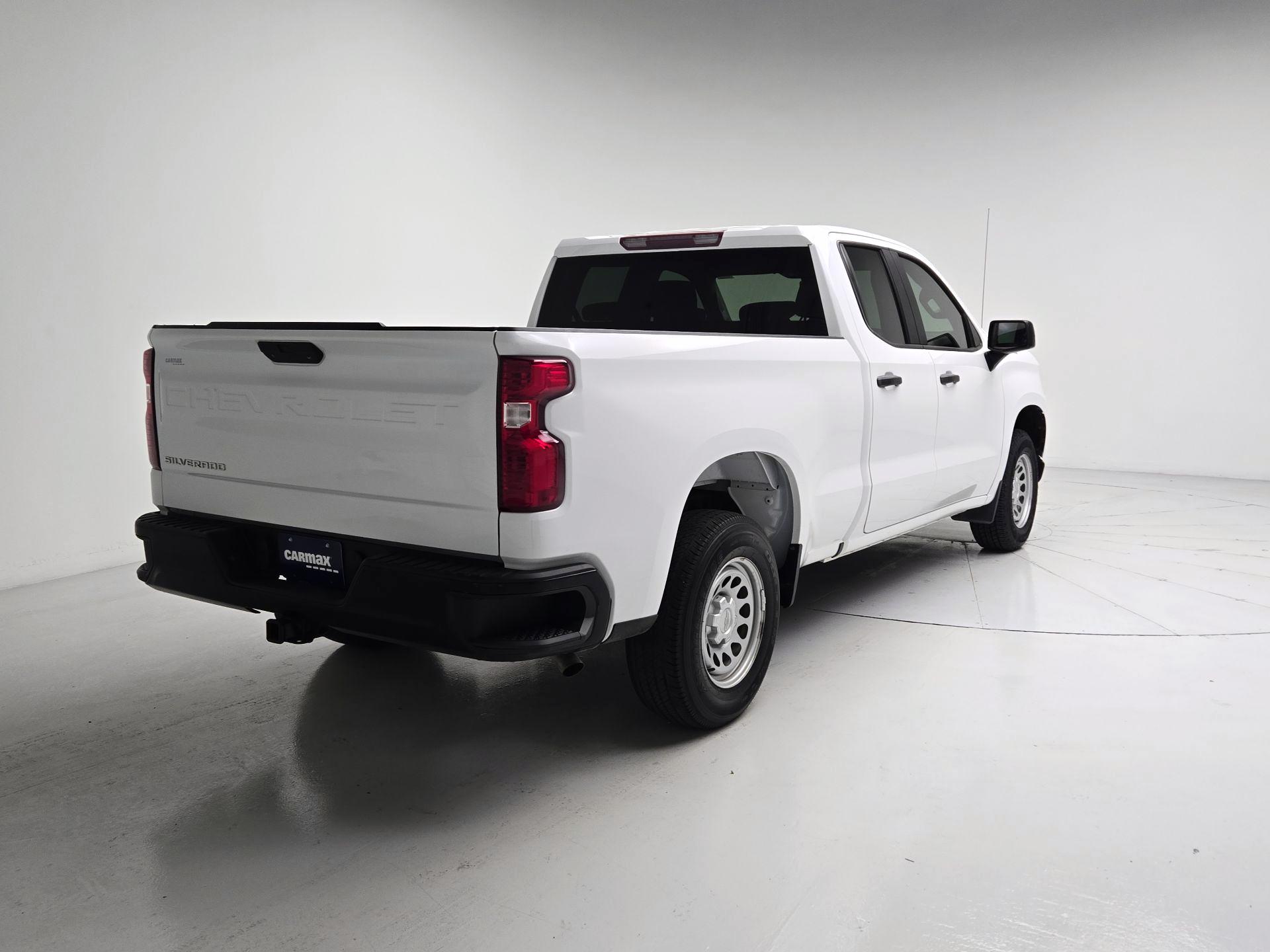 Thumbnail: 2022 Chevrolet Silverado 1500 - 5