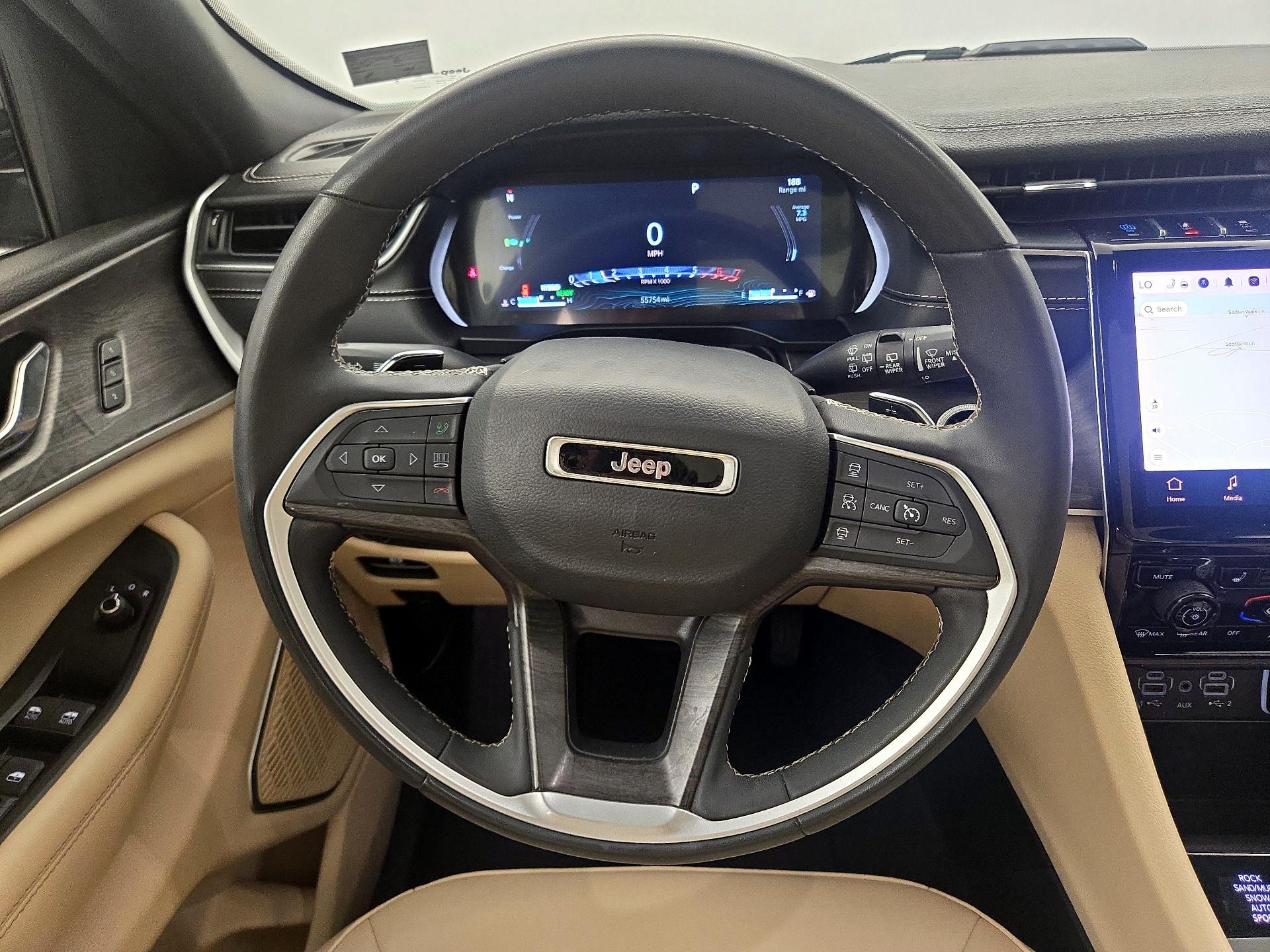 Thumbnail: 2024 Jeep Grand Cherokee - 10