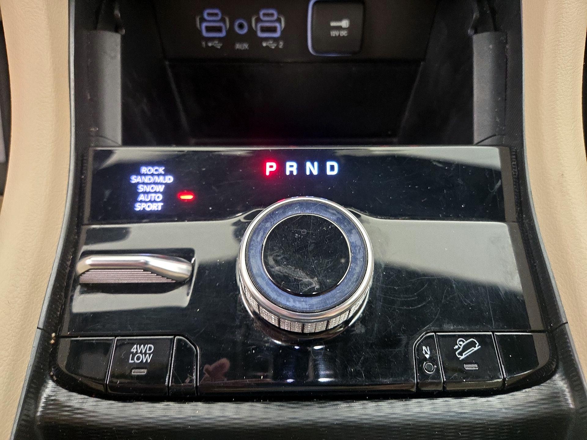 Thumbnail: 2024 Jeep Grand Cherokee - 18