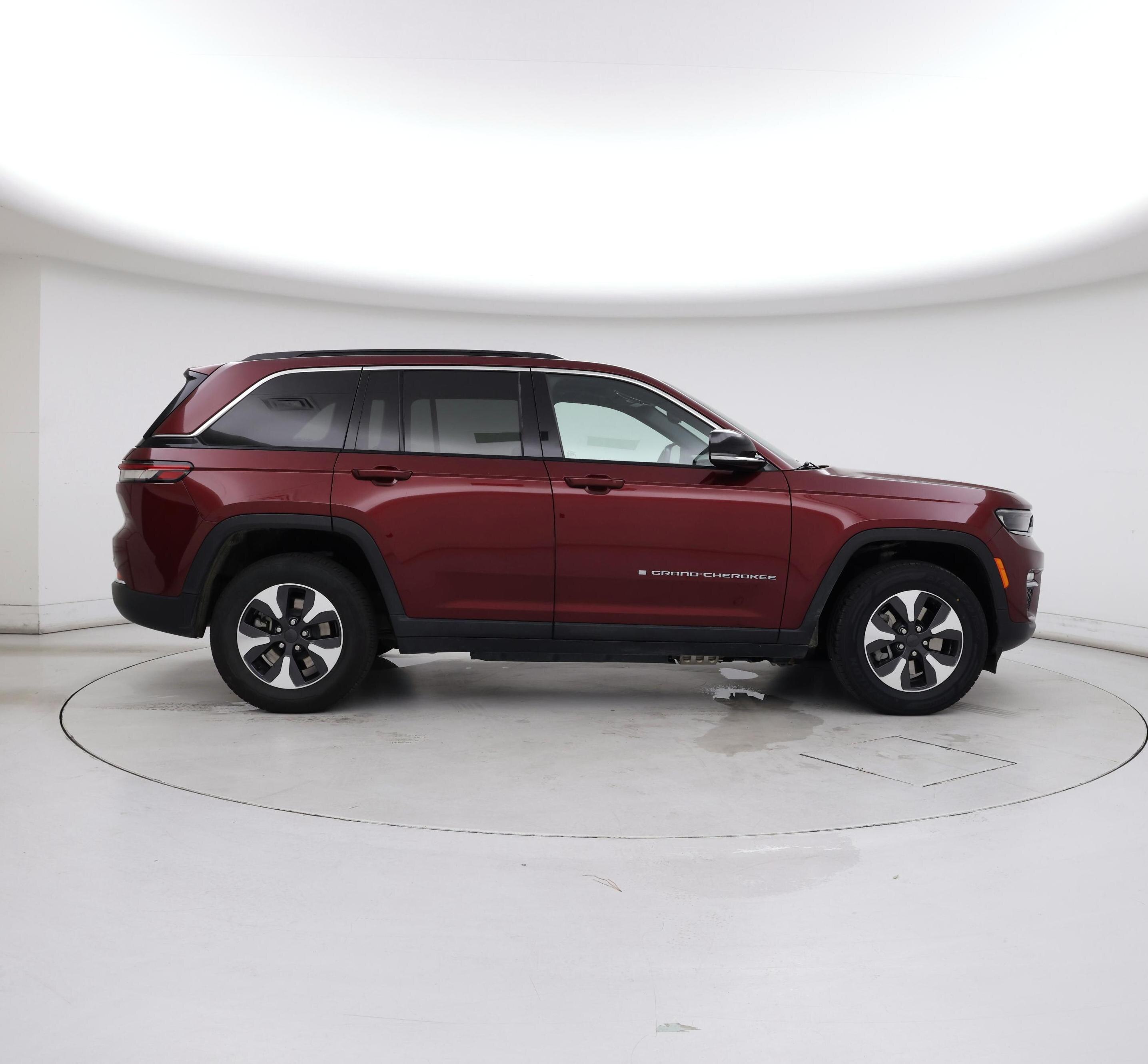 Thumbnail: 2024 Jeep Grand Cherokee - 7