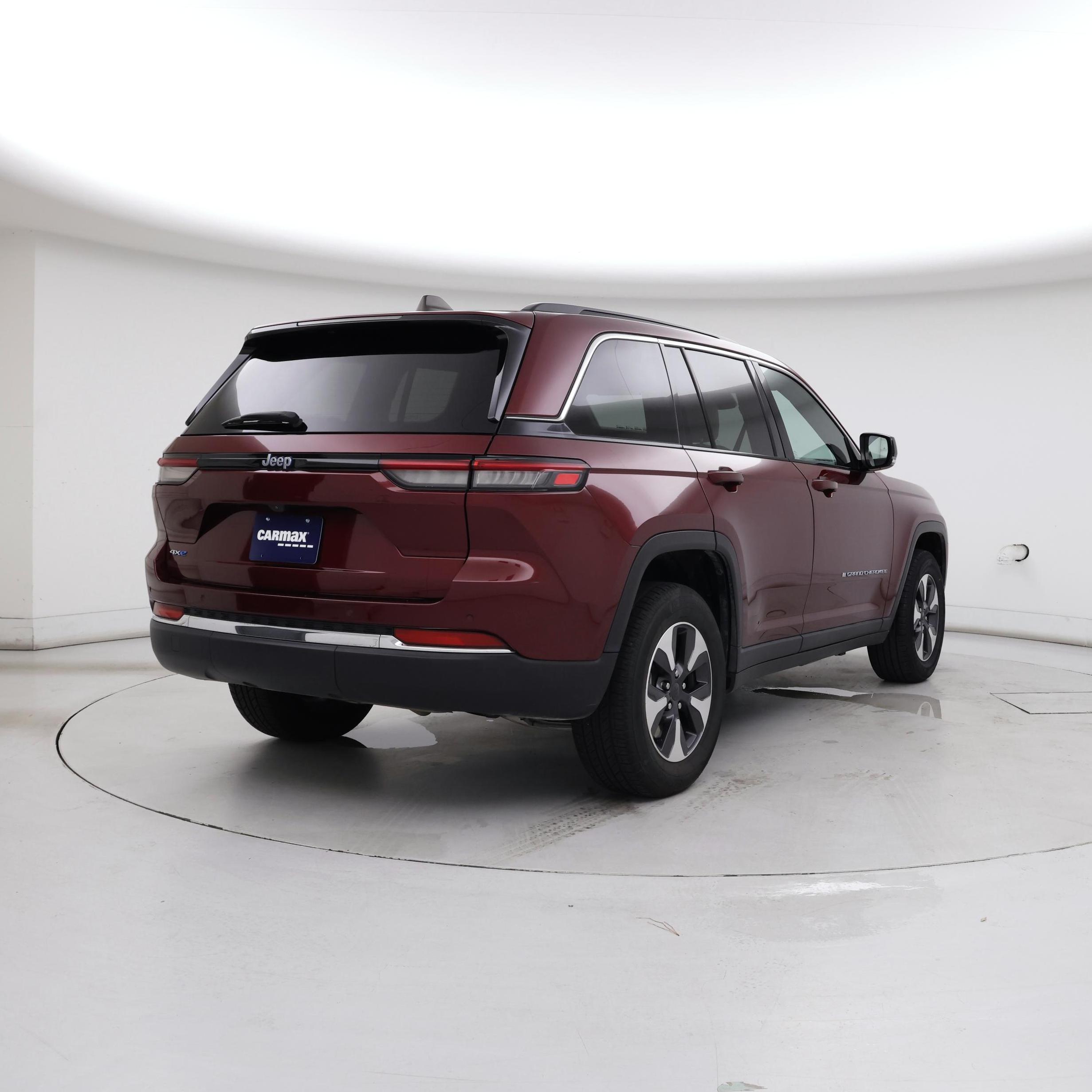 Thumbnail: 2024 Jeep Grand Cherokee - 8