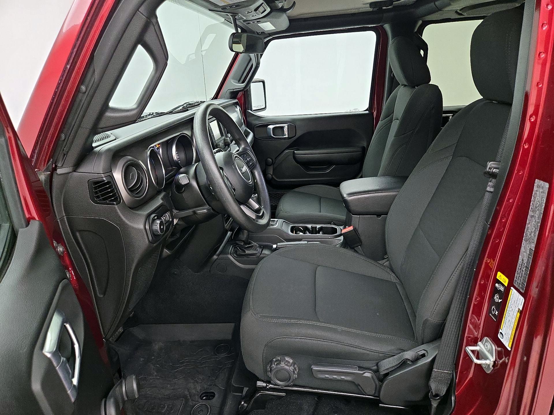 Thumbnail: 2021 Jeep Wrangler - 11