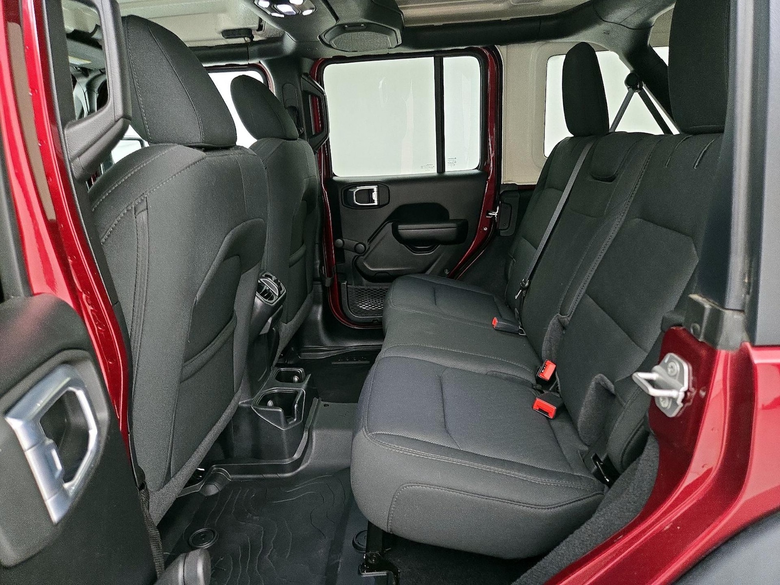 2021 Jeep Wrangler Unlimited Willys Sport - Photo 20