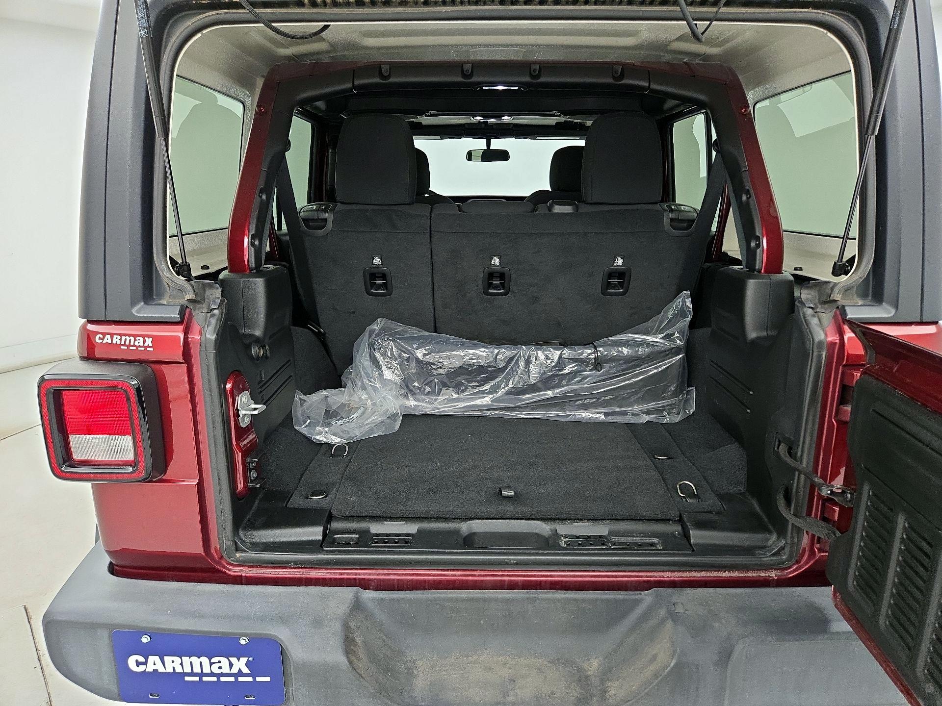 Thumbnail: 2021 Jeep Wrangler - 20