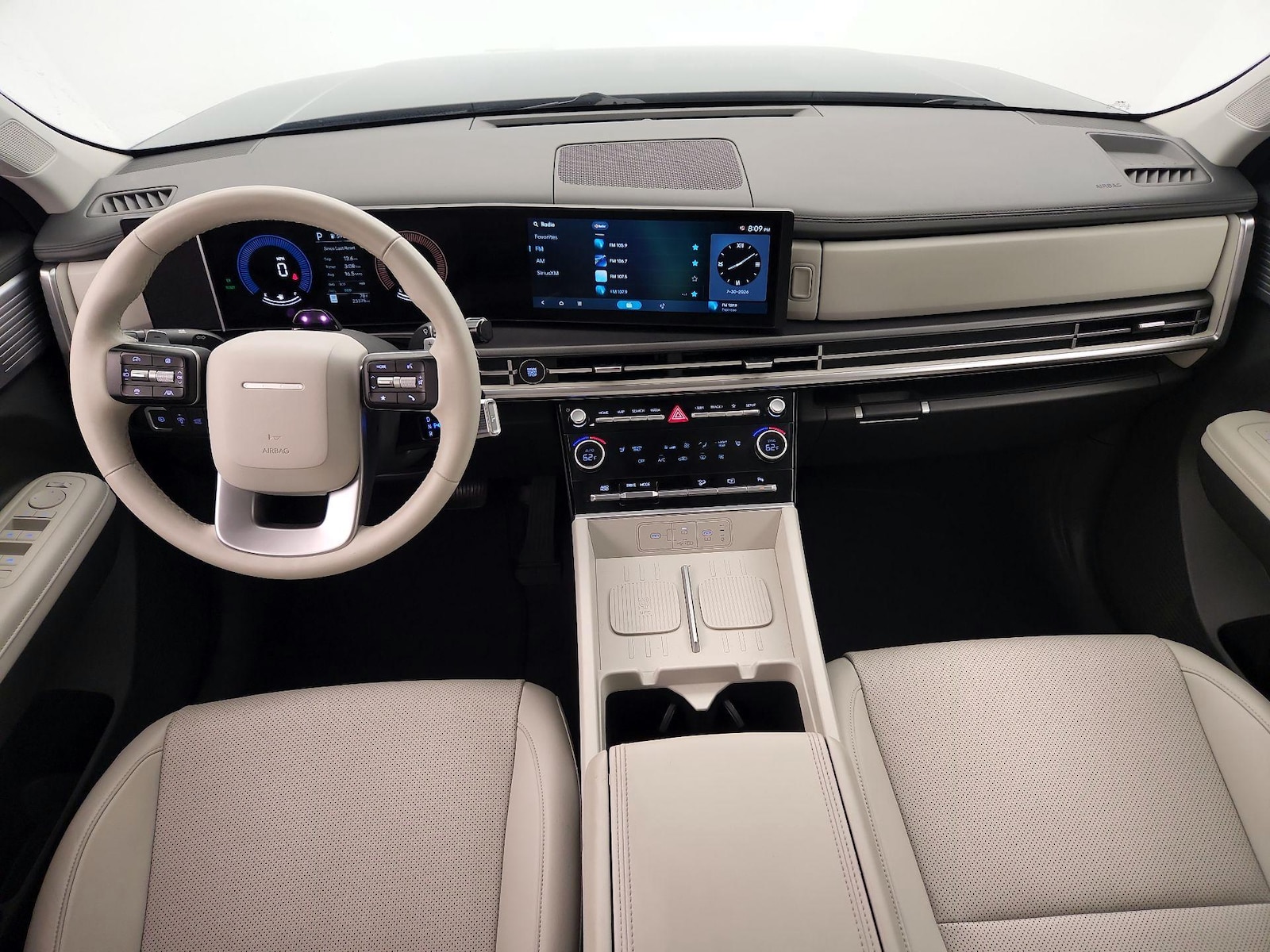 2025 Hyundai Santa Fe SEL - Photo 10