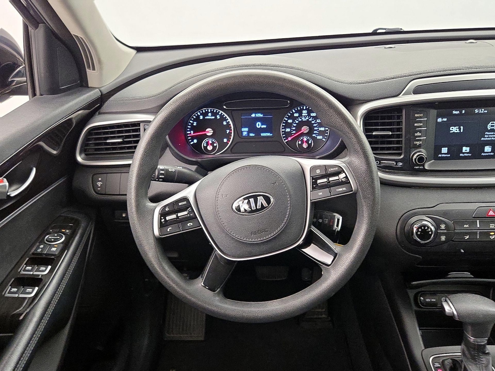 2023 Kia Sorento X-Line S - Photo 11