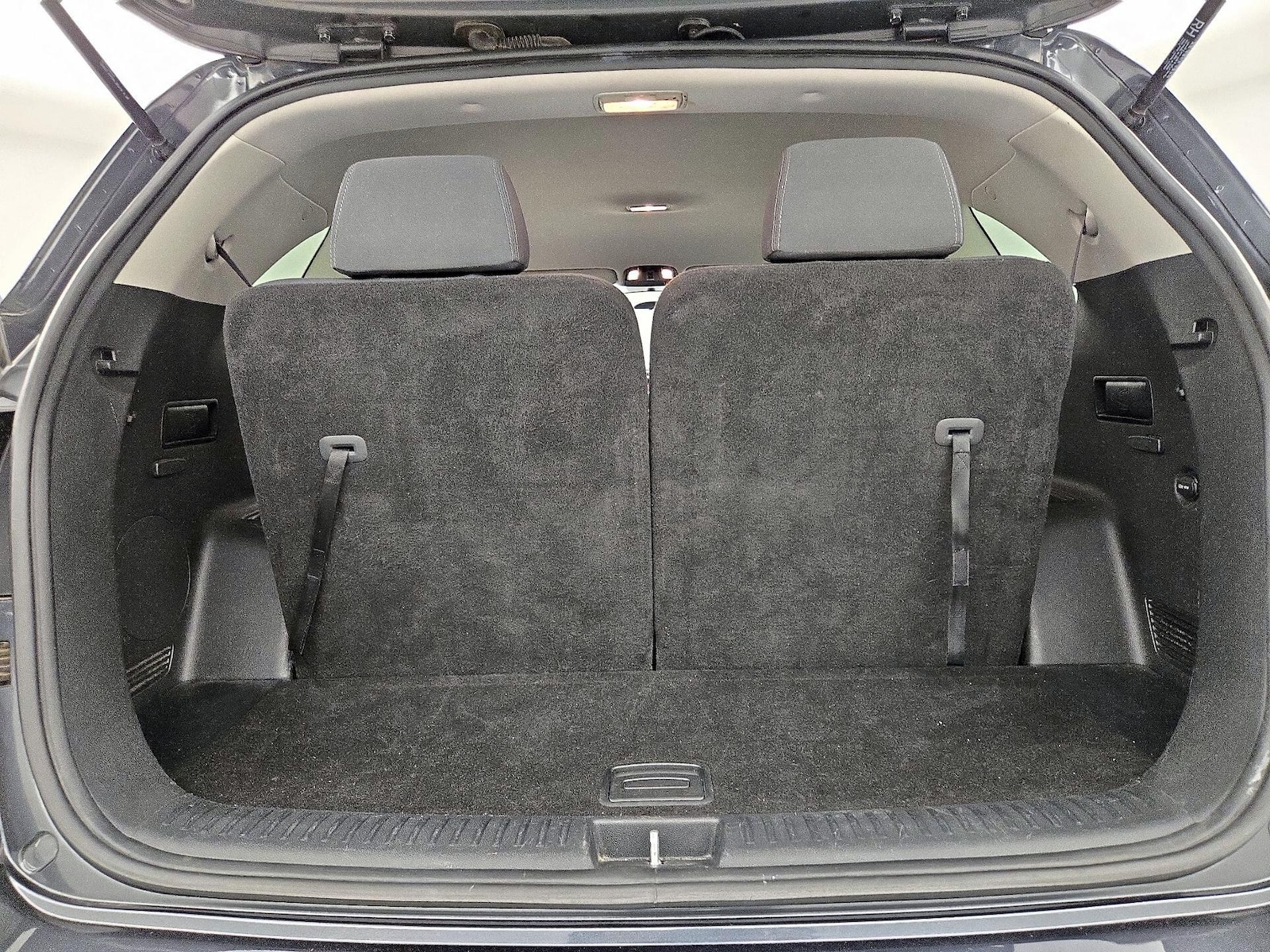 2023 Kia Sorento X-Line S - Photo 22