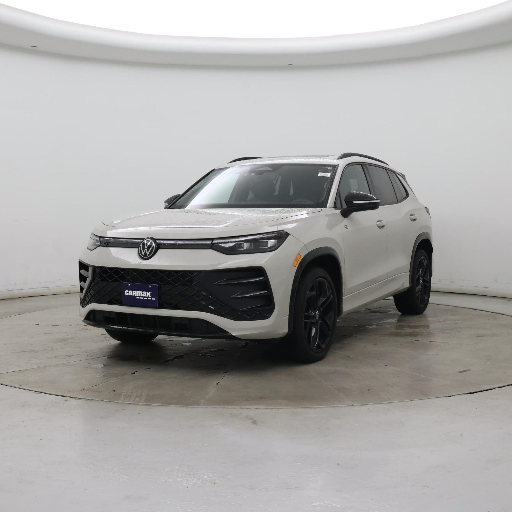 Thumbnail: 2025 Volkswagen Tiguan - 4