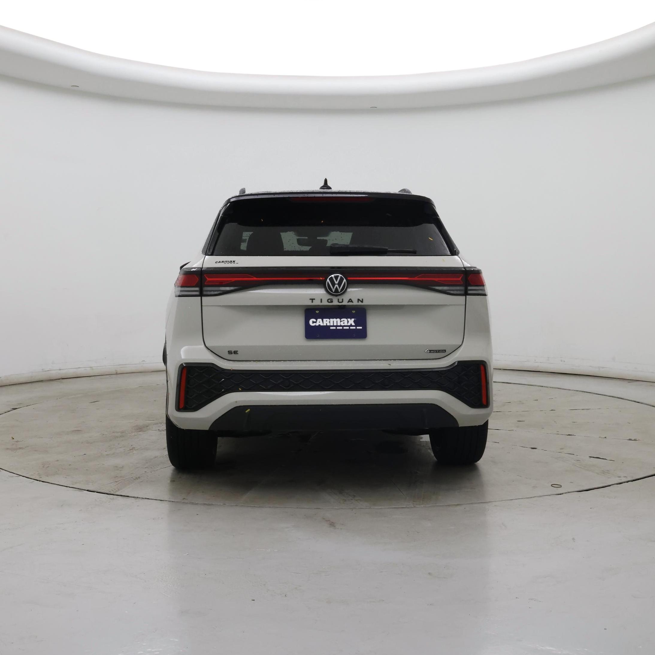 Thumbnail: 2025 Volkswagen Tiguan - 6