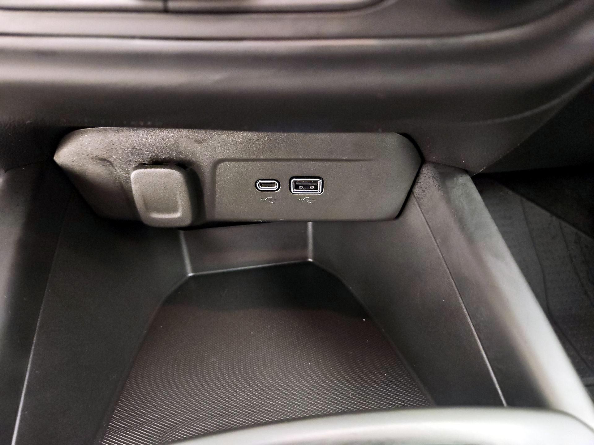 Thumbnail: 2025 Chevrolet Trax - 19