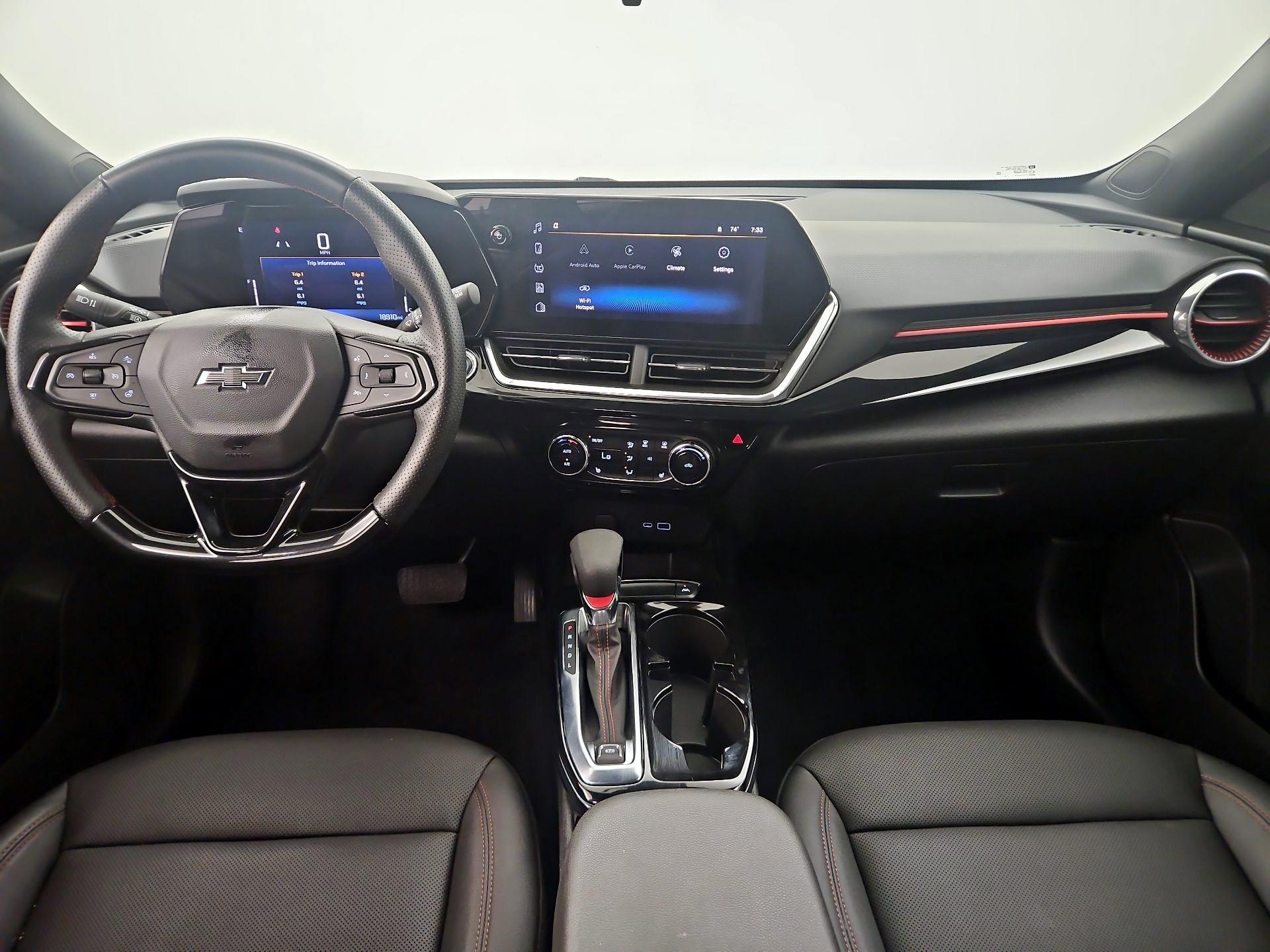Thumbnail: 2024 Chevrolet Trax - 9