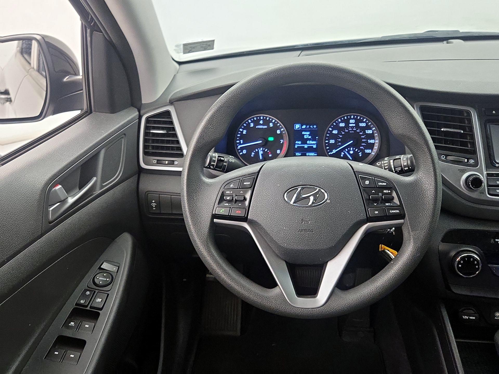 Thumbnail: 2017 Hyundai Tucson - 10
