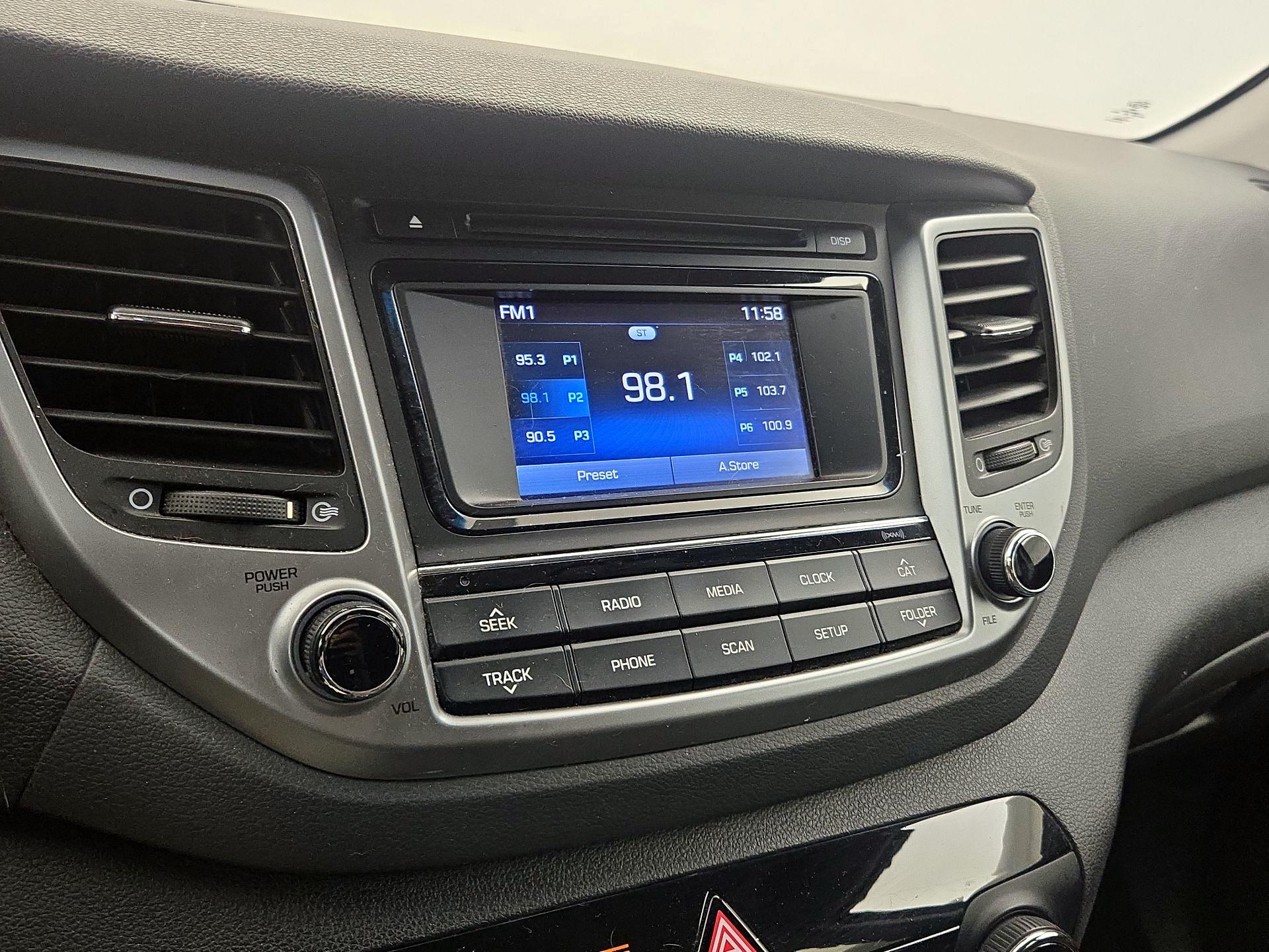 Thumbnail: 2017 Hyundai Tucson - 15