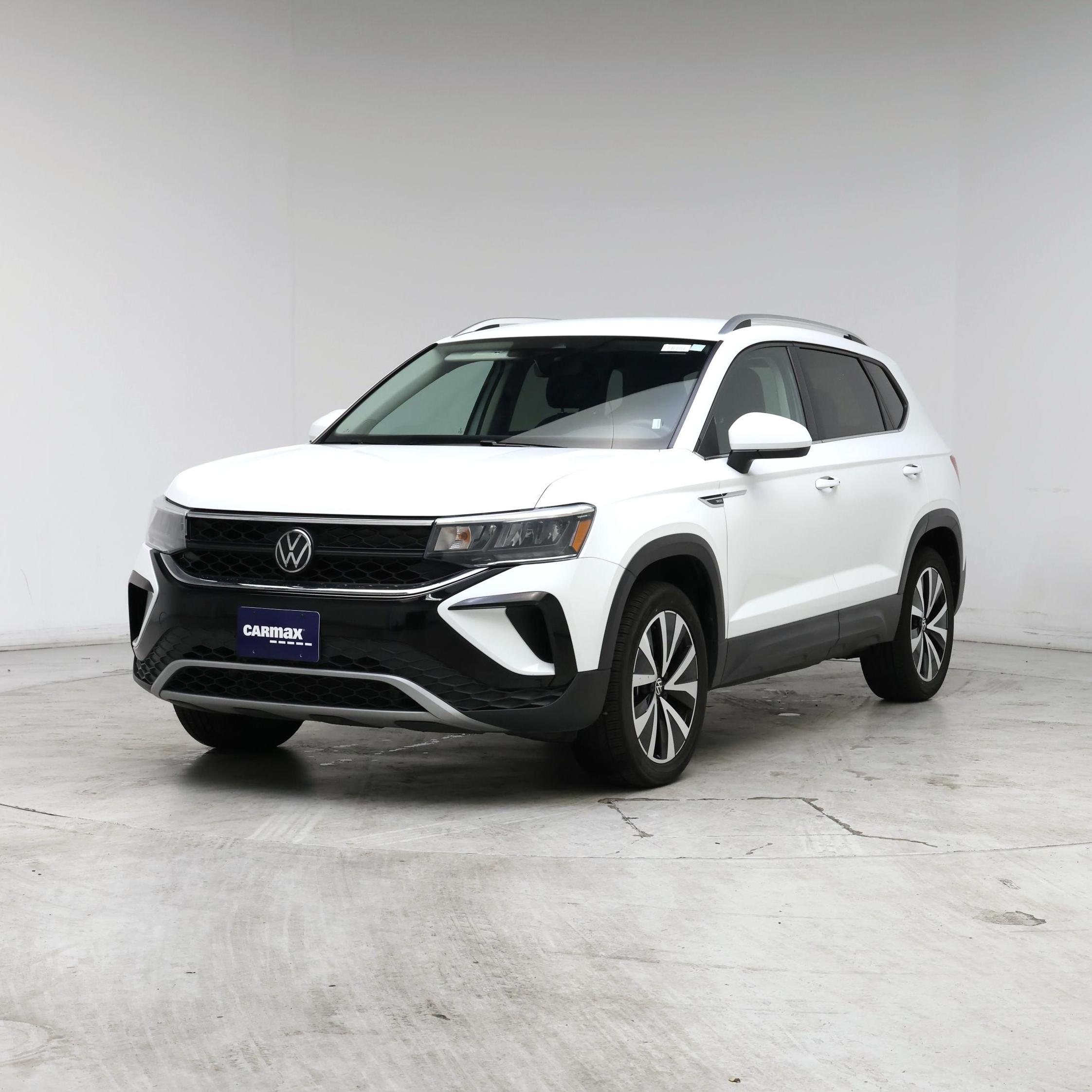 Thumbnail: 2024 Volkswagen Taos - 4