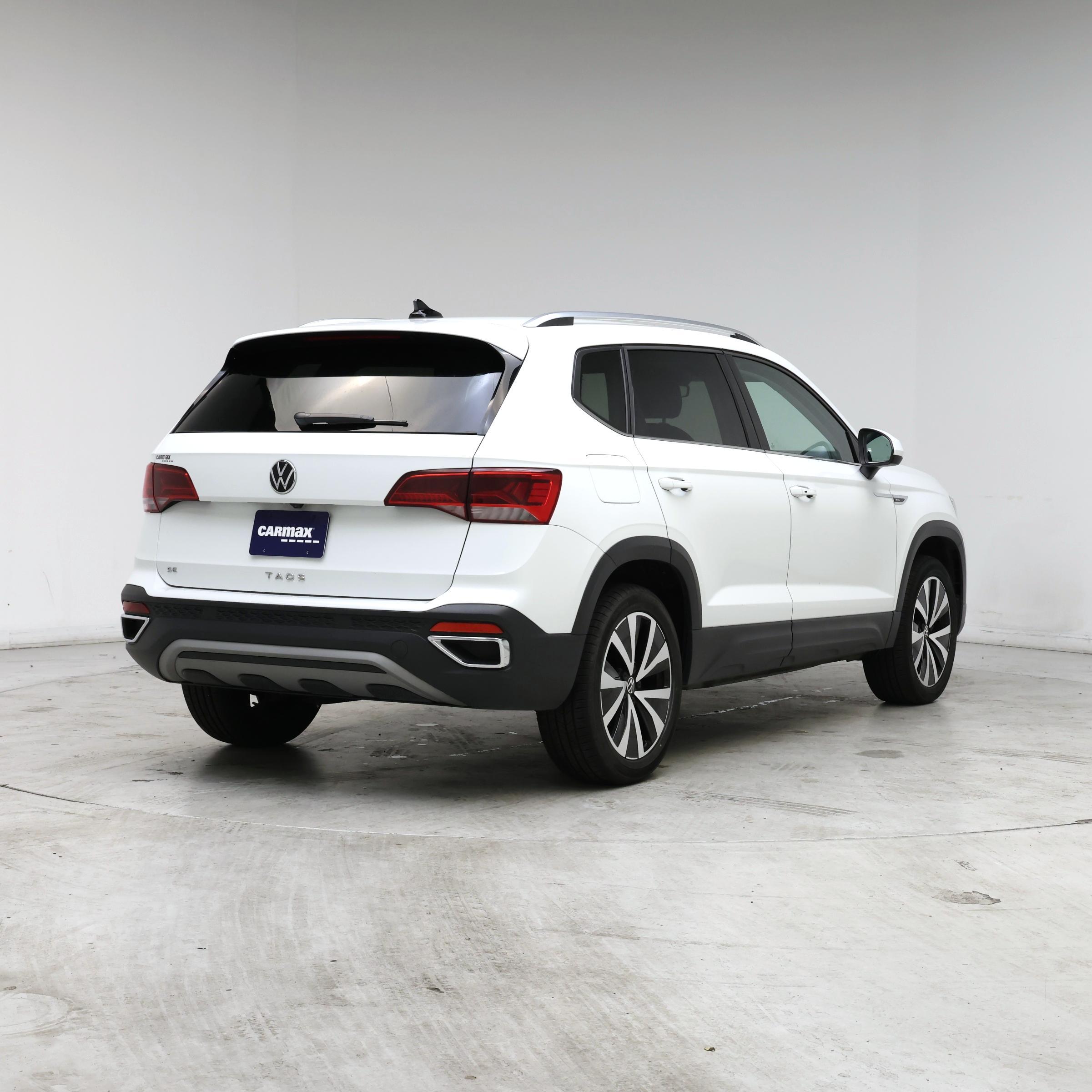 Thumbnail: 2024 Volkswagen Taos - 8