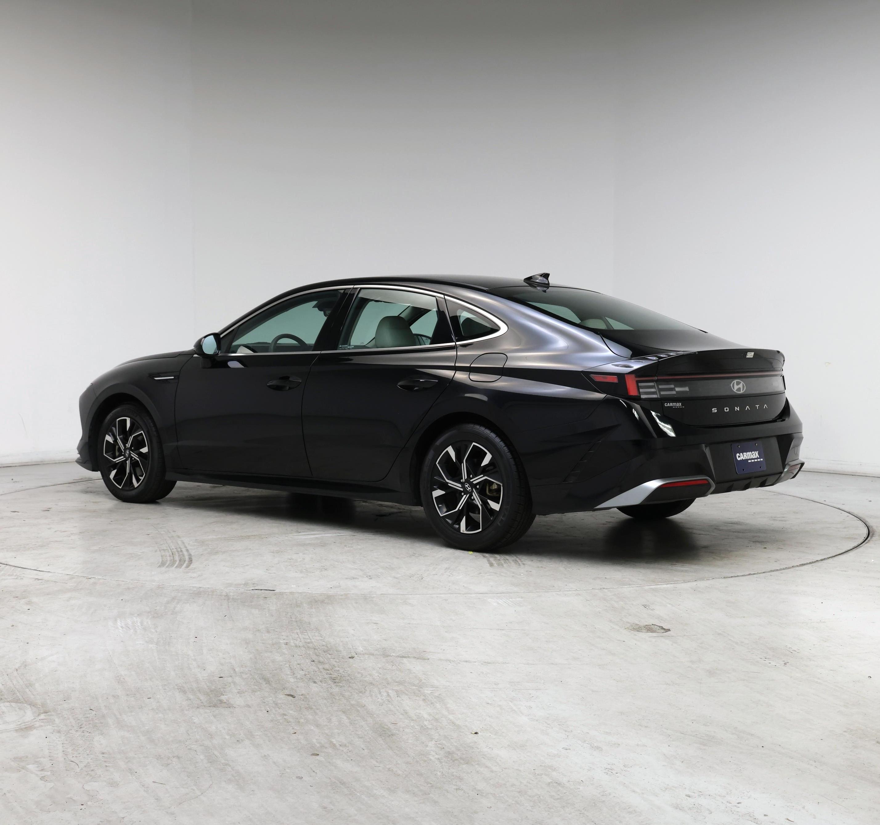 Thumbnail: 2025 Hyundai Sonata - 2
