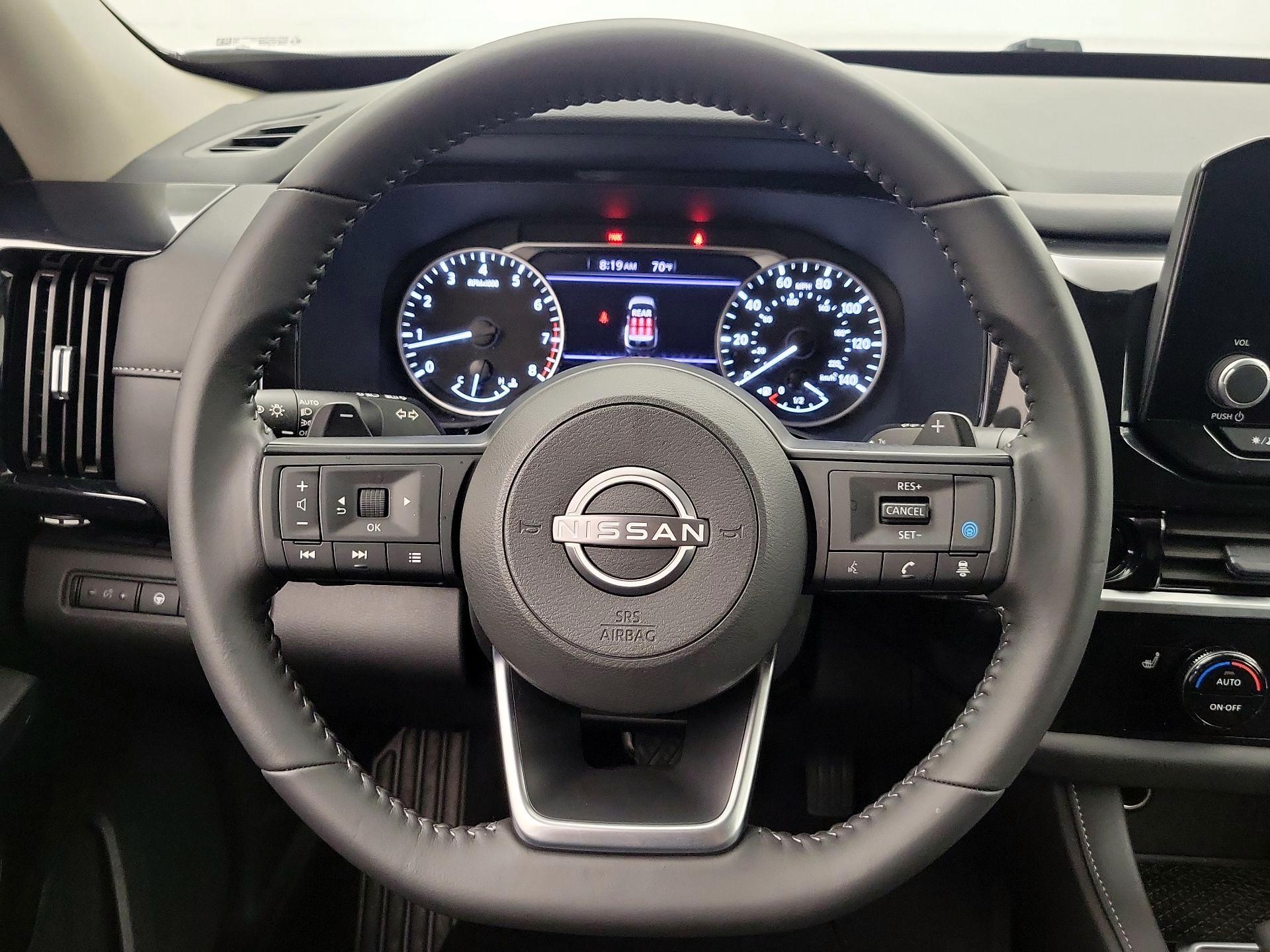 Thumbnail: 2025 Nissan Pathfinder - 10