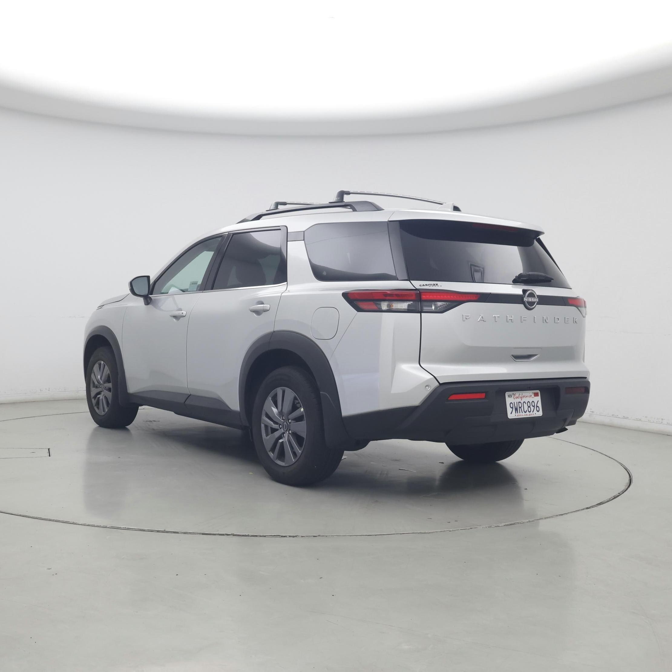 Thumbnail: 2025 Nissan Pathfinder - 2