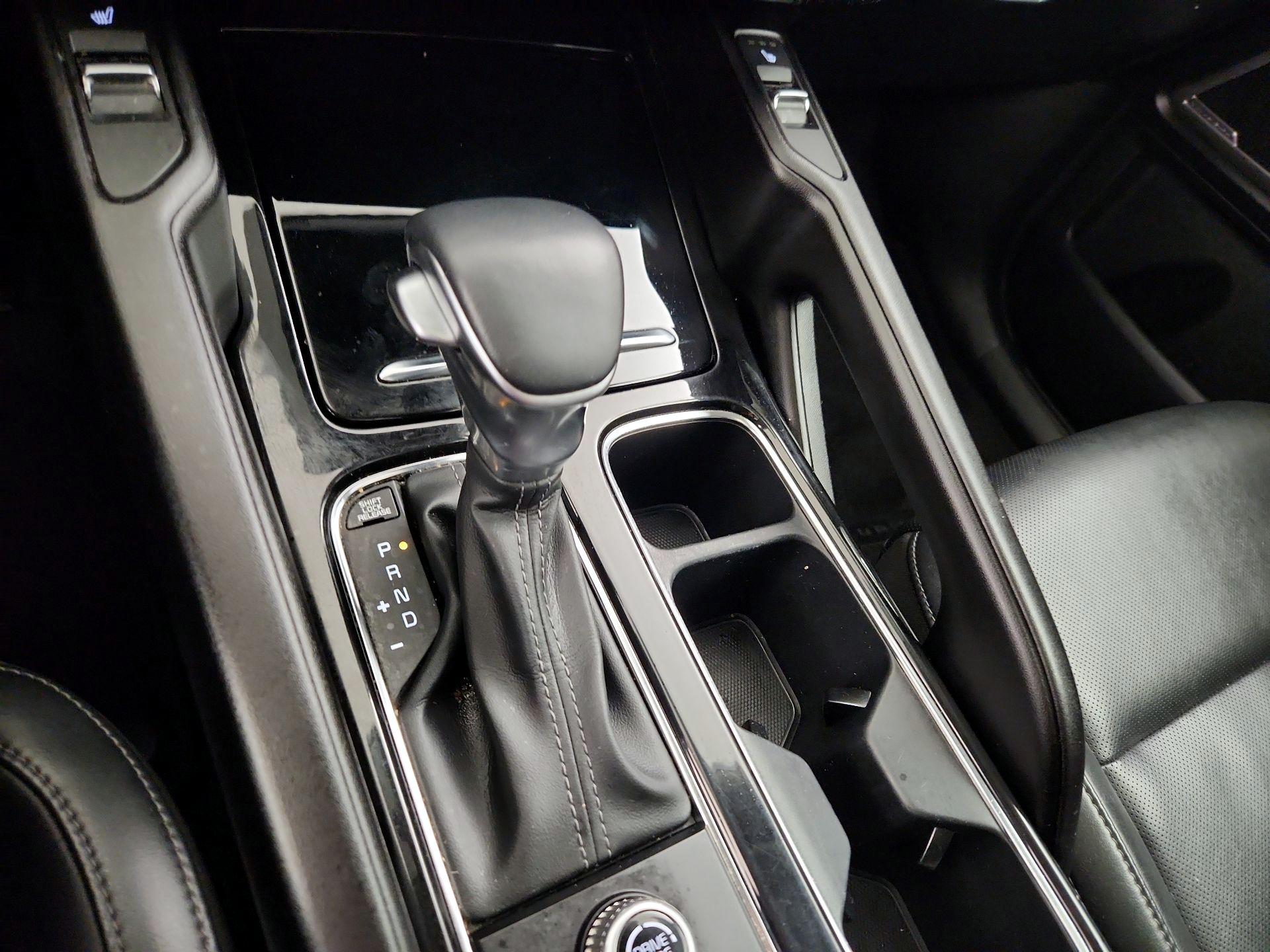 Thumbnail: 2025 Kia Telluride - 18