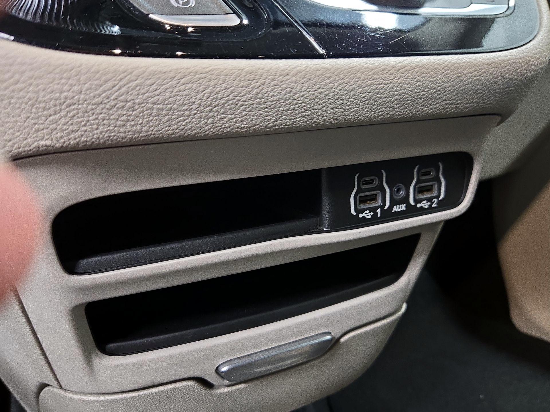 Thumbnail: 2024 Chrysler Pacifica - 19