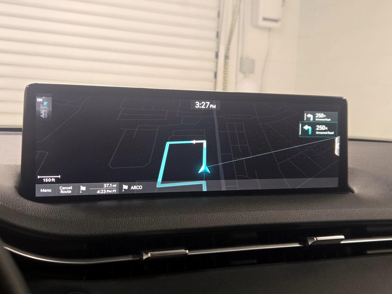2025 GENESIS GV70 Standard - Photo 15