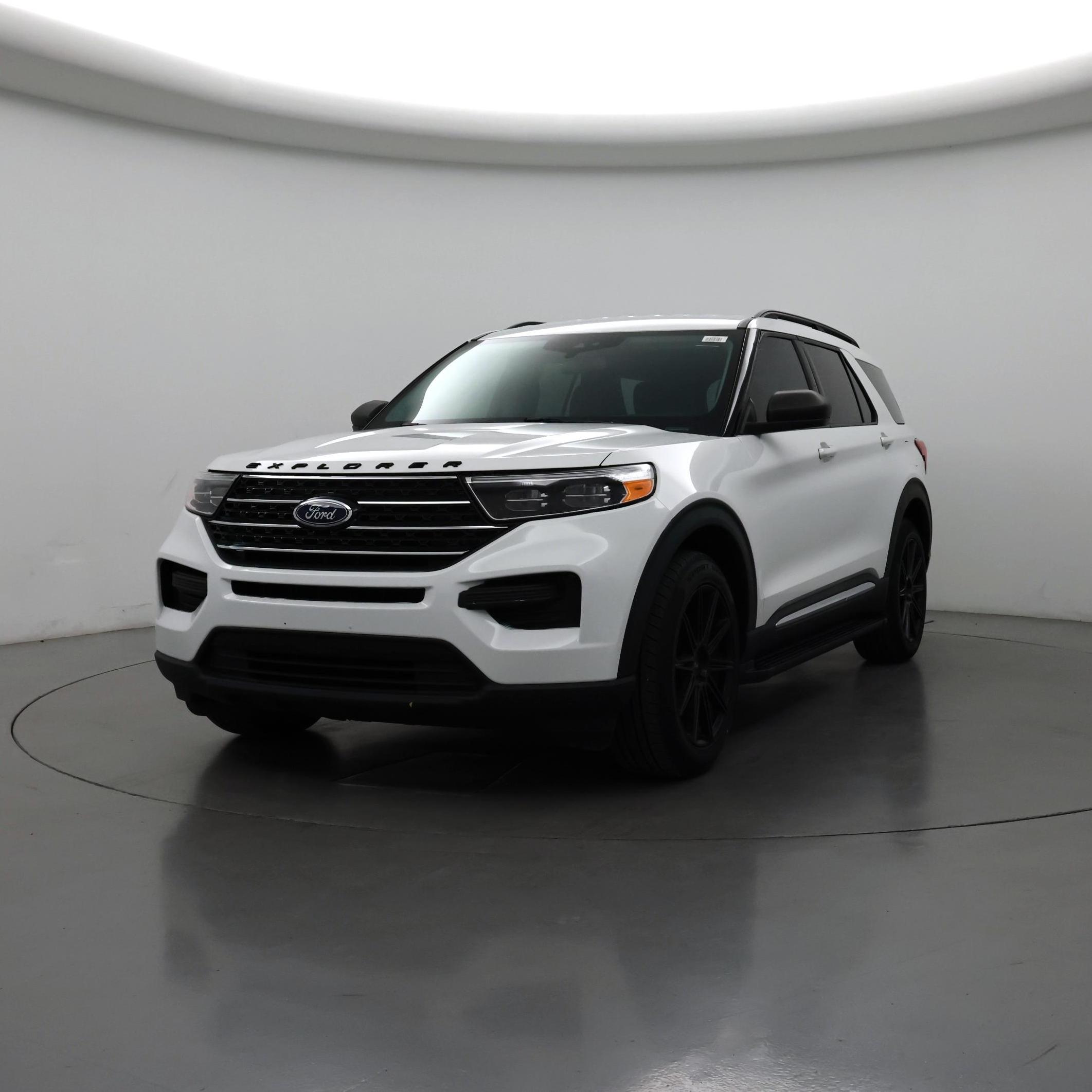 Thumbnail: 2021 Ford Explorer - 4
