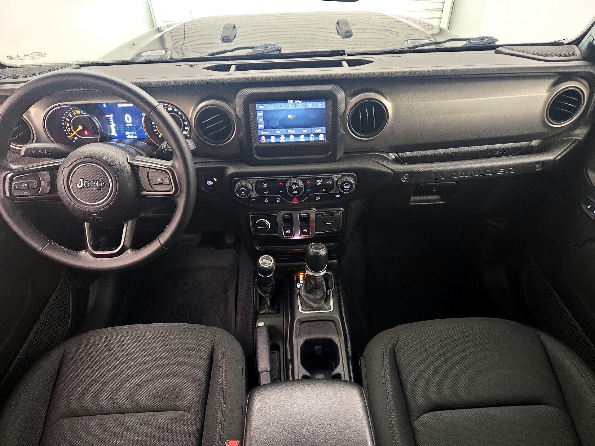 Thumbnail: 2021 Jeep Wrangler - 9