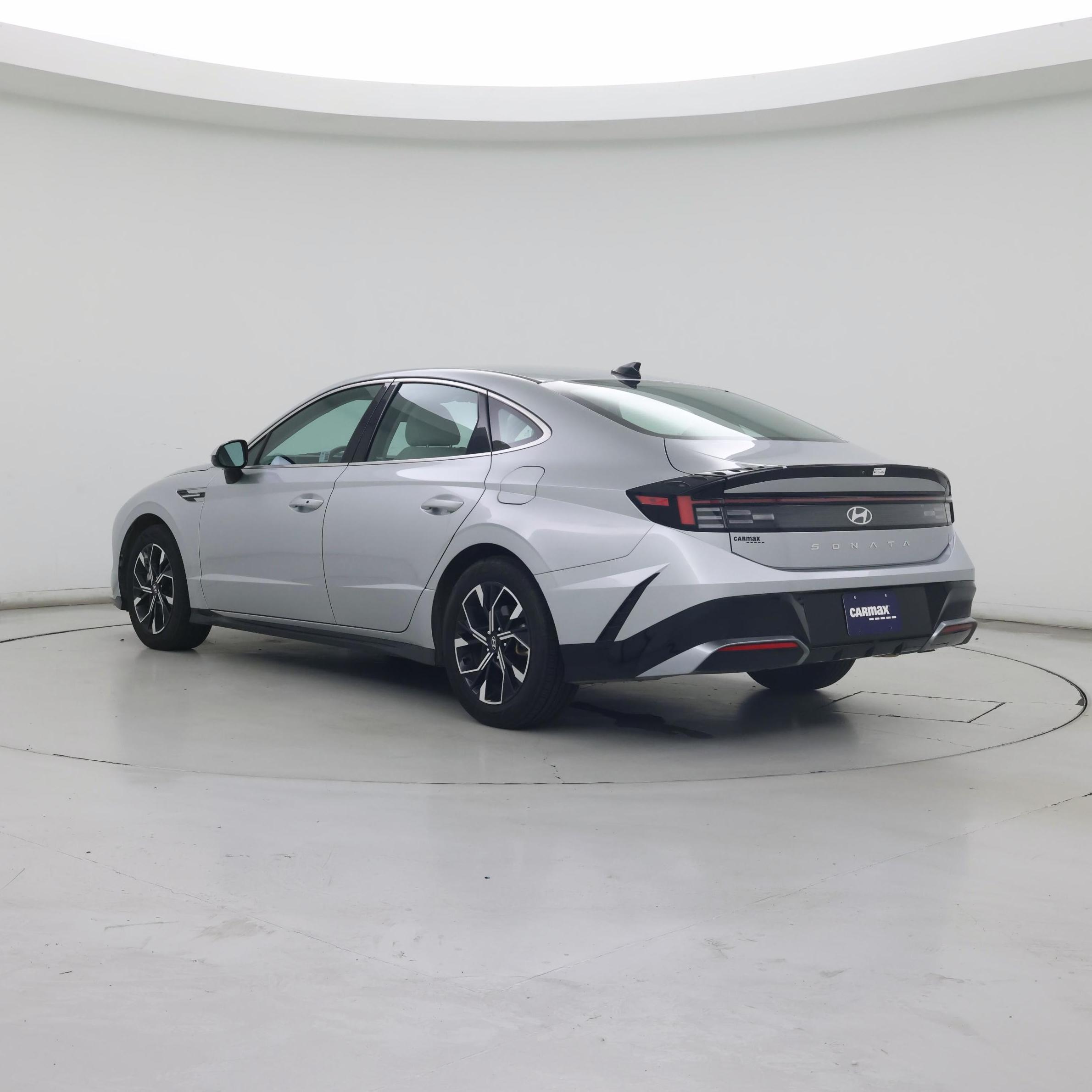 Thumbnail: 2024 Hyundai Sonata - 2