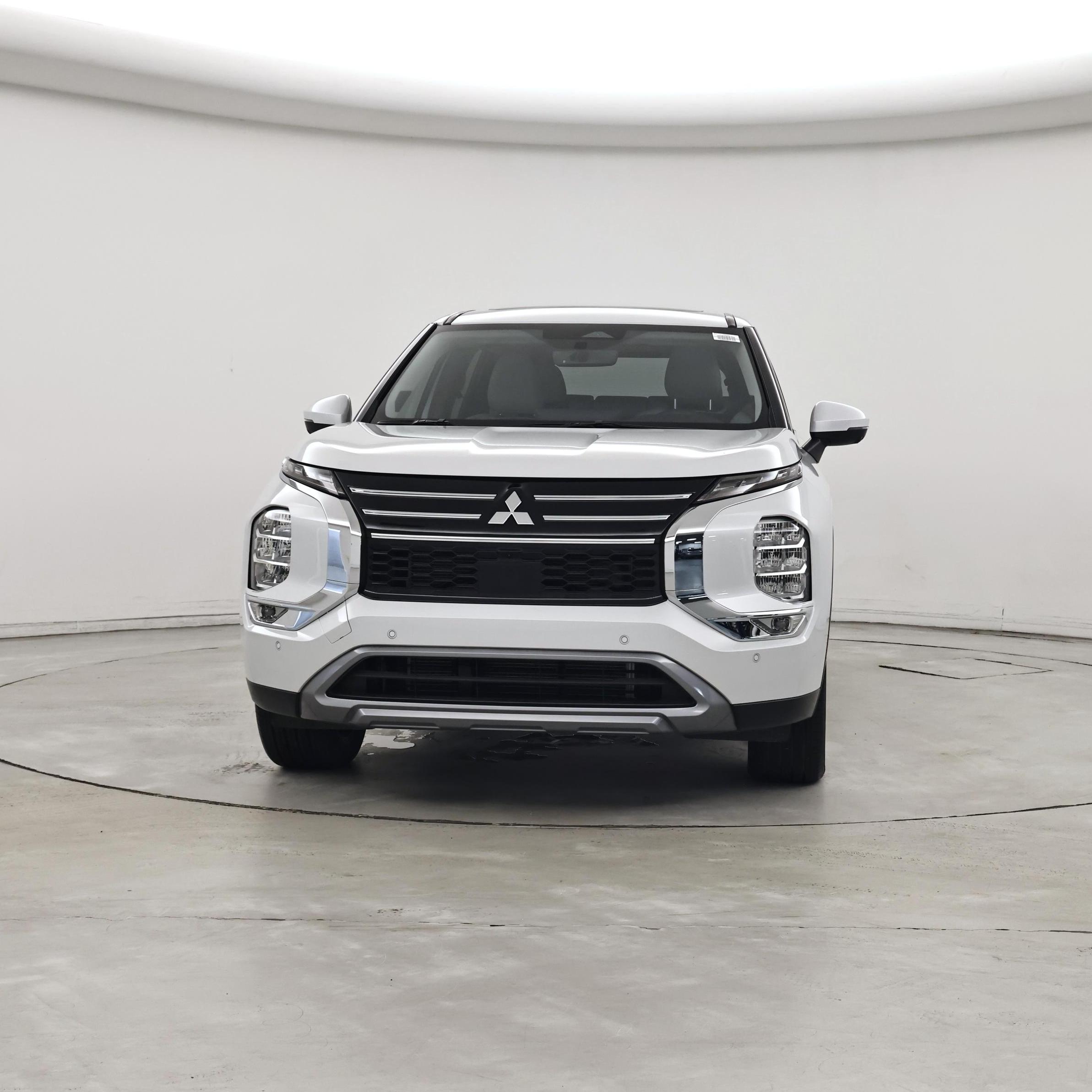 Thumbnail: 2025 Mitsubishi Outlander - 5