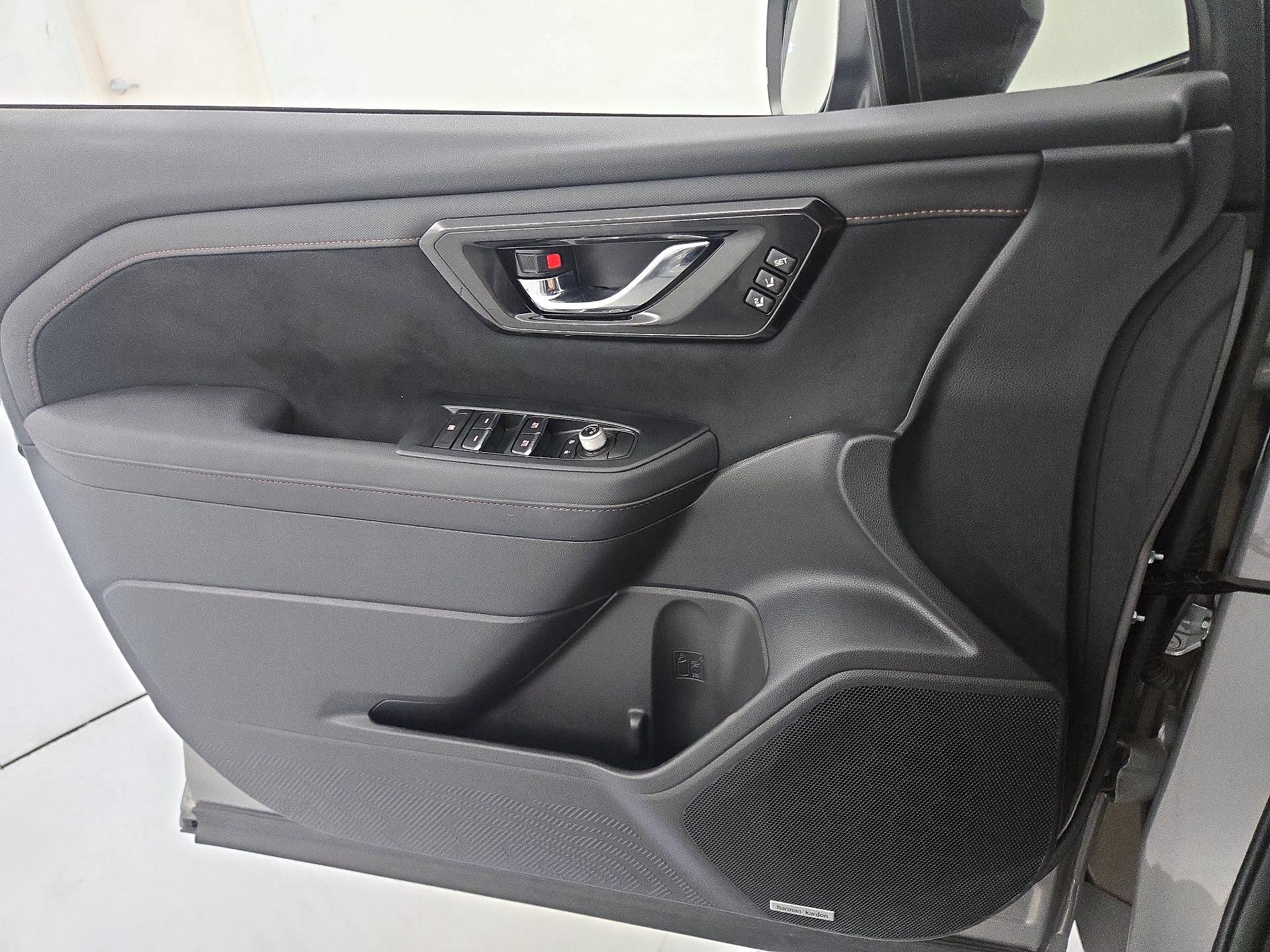 Thumbnail: 2025 Subaru Forester - 12