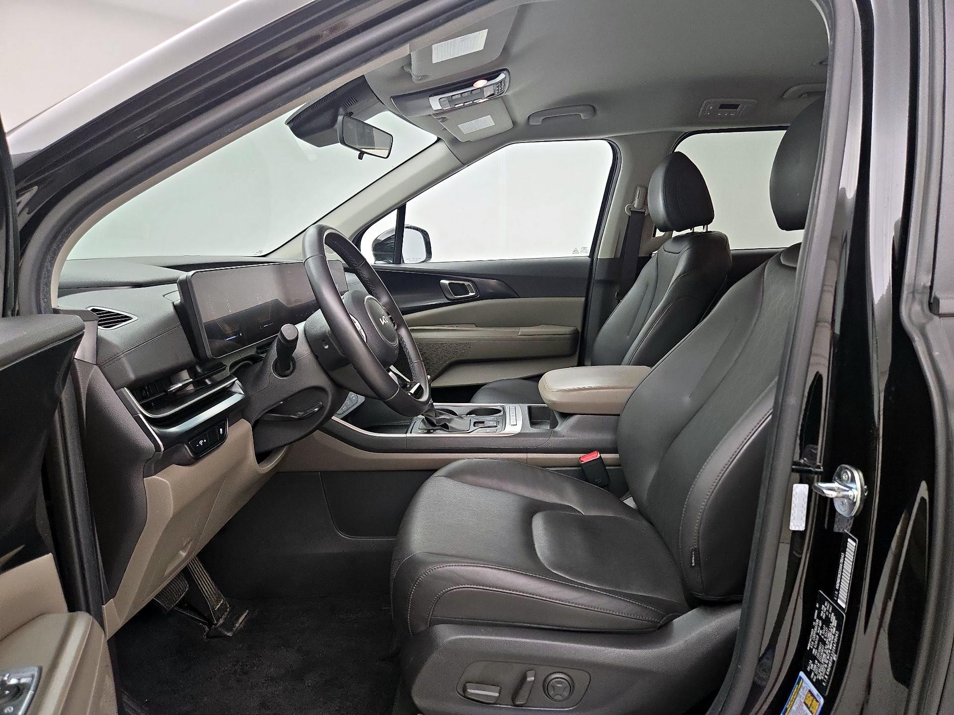 Thumbnail: 2025 Kia Carnival - 11
