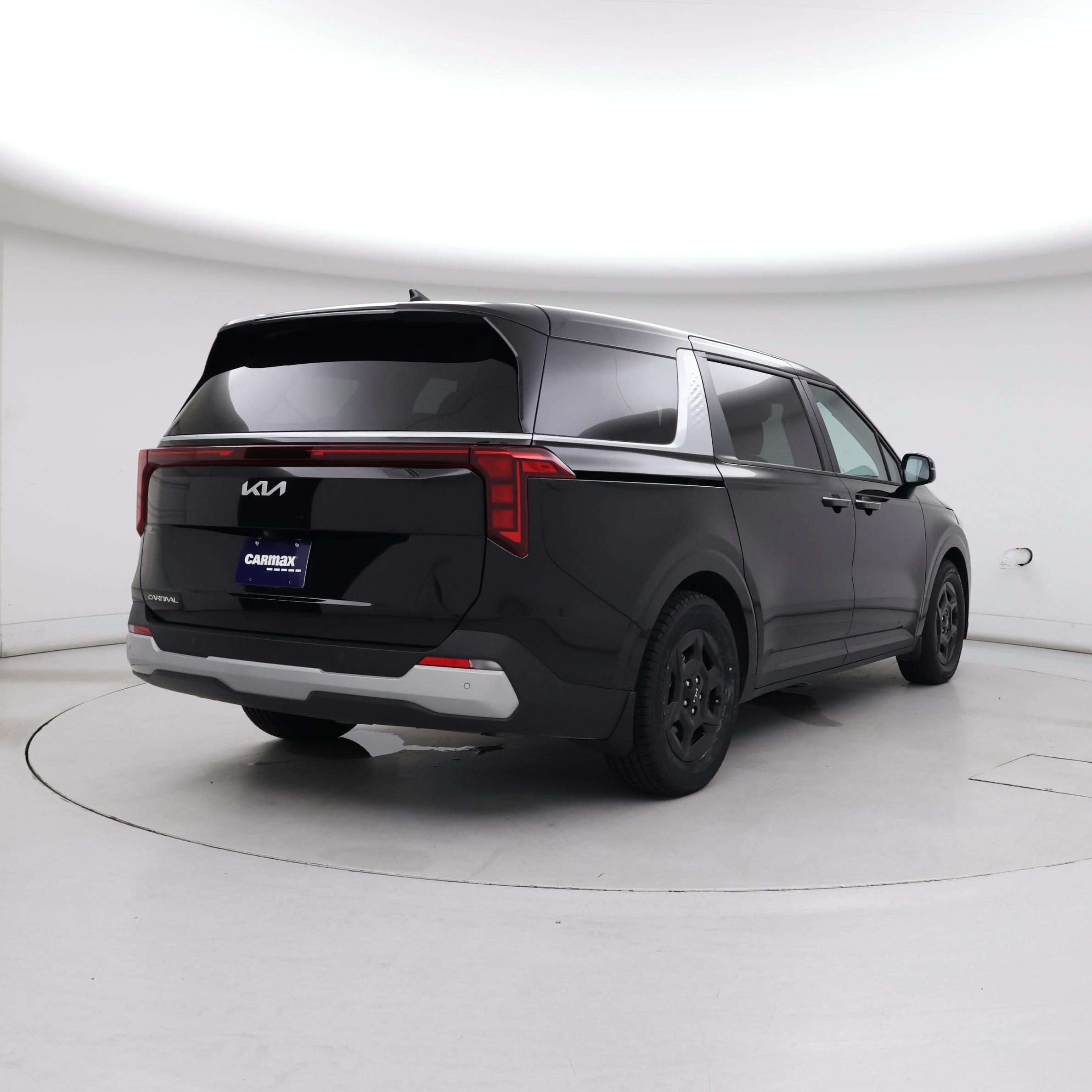 Thumbnail: 2025 Kia Carnival - 8