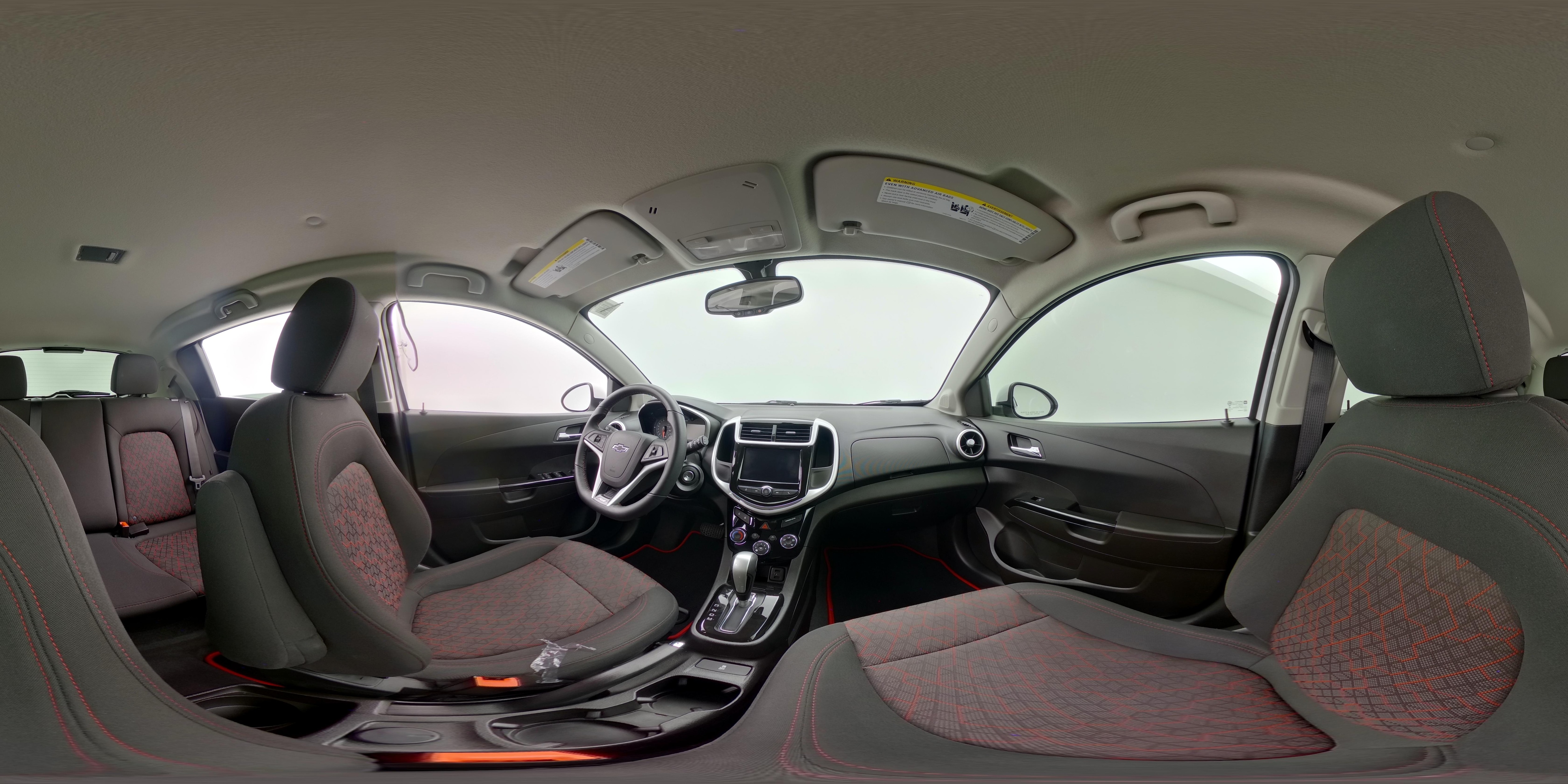 2020 Chevrolet Sonic LT - Photo 24