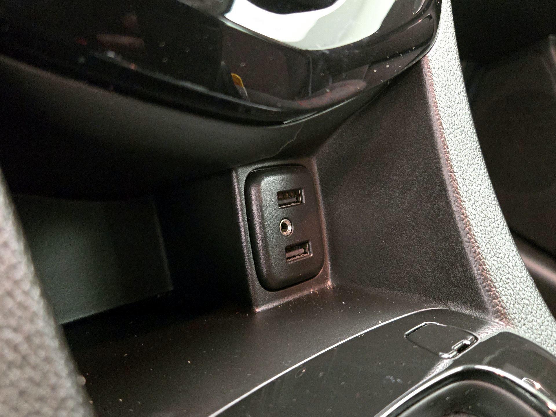Thumbnail: 2020 Chevrolet Sonic - 18