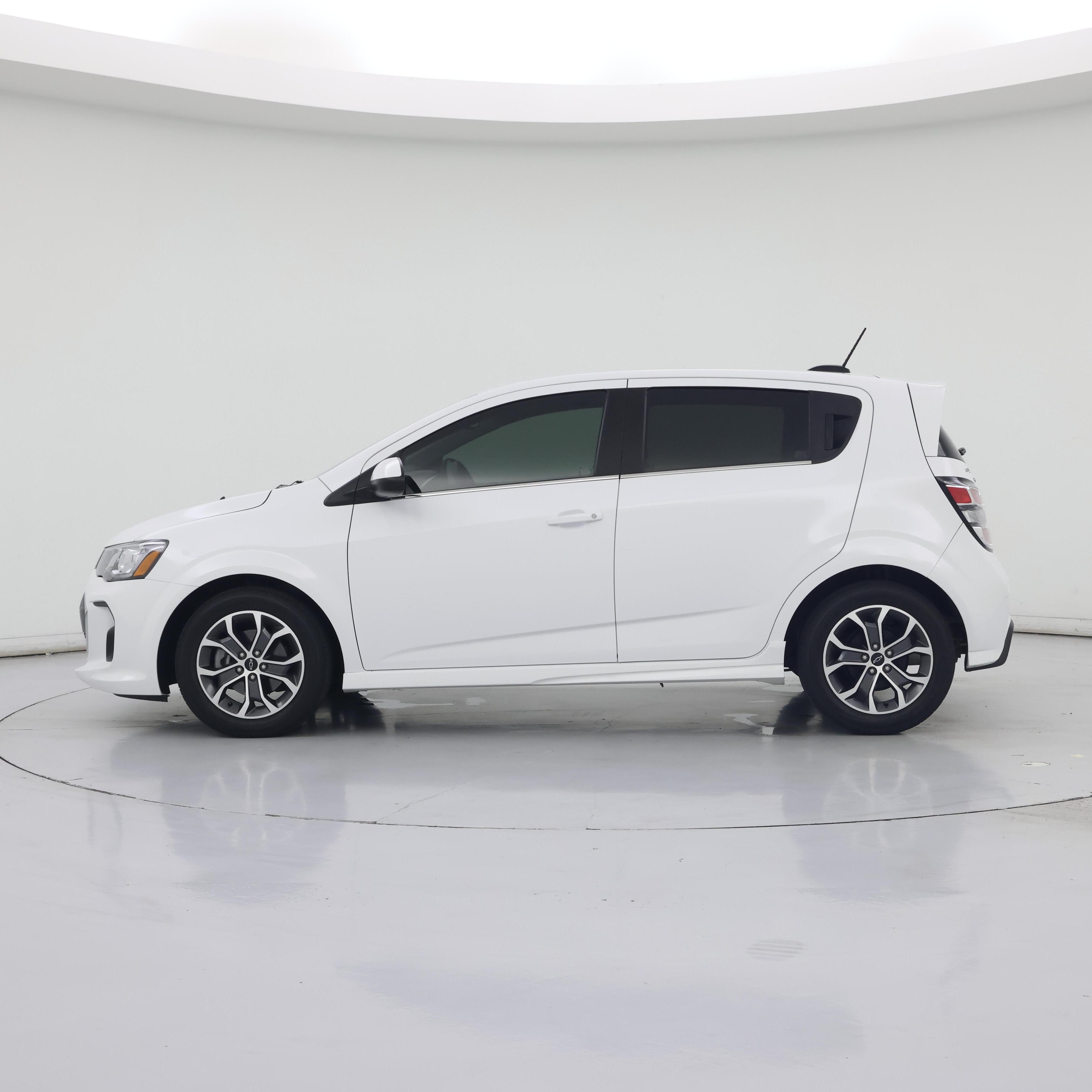 Thumbnail: 2020 Chevrolet Sonic - 3