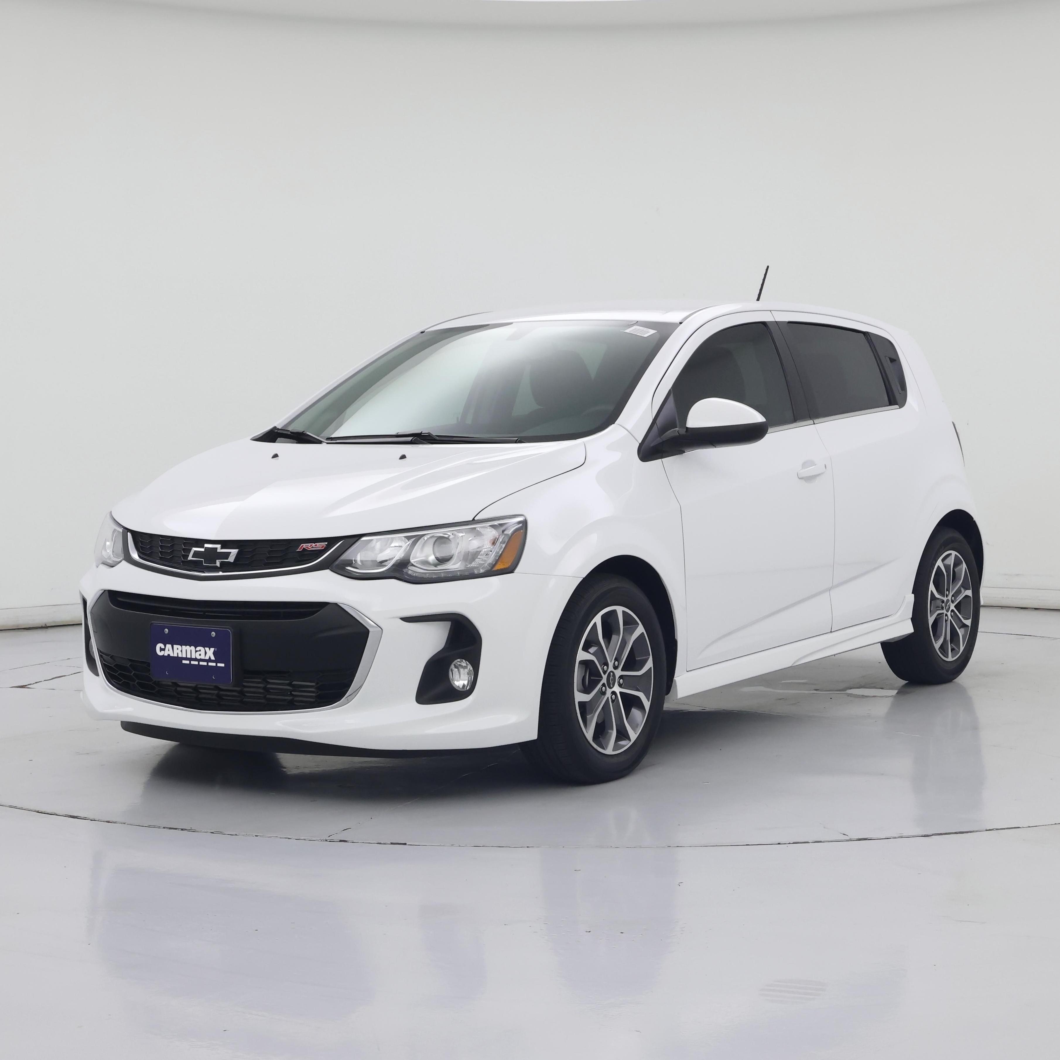 Thumbnail: 2020 Chevrolet Sonic - 4