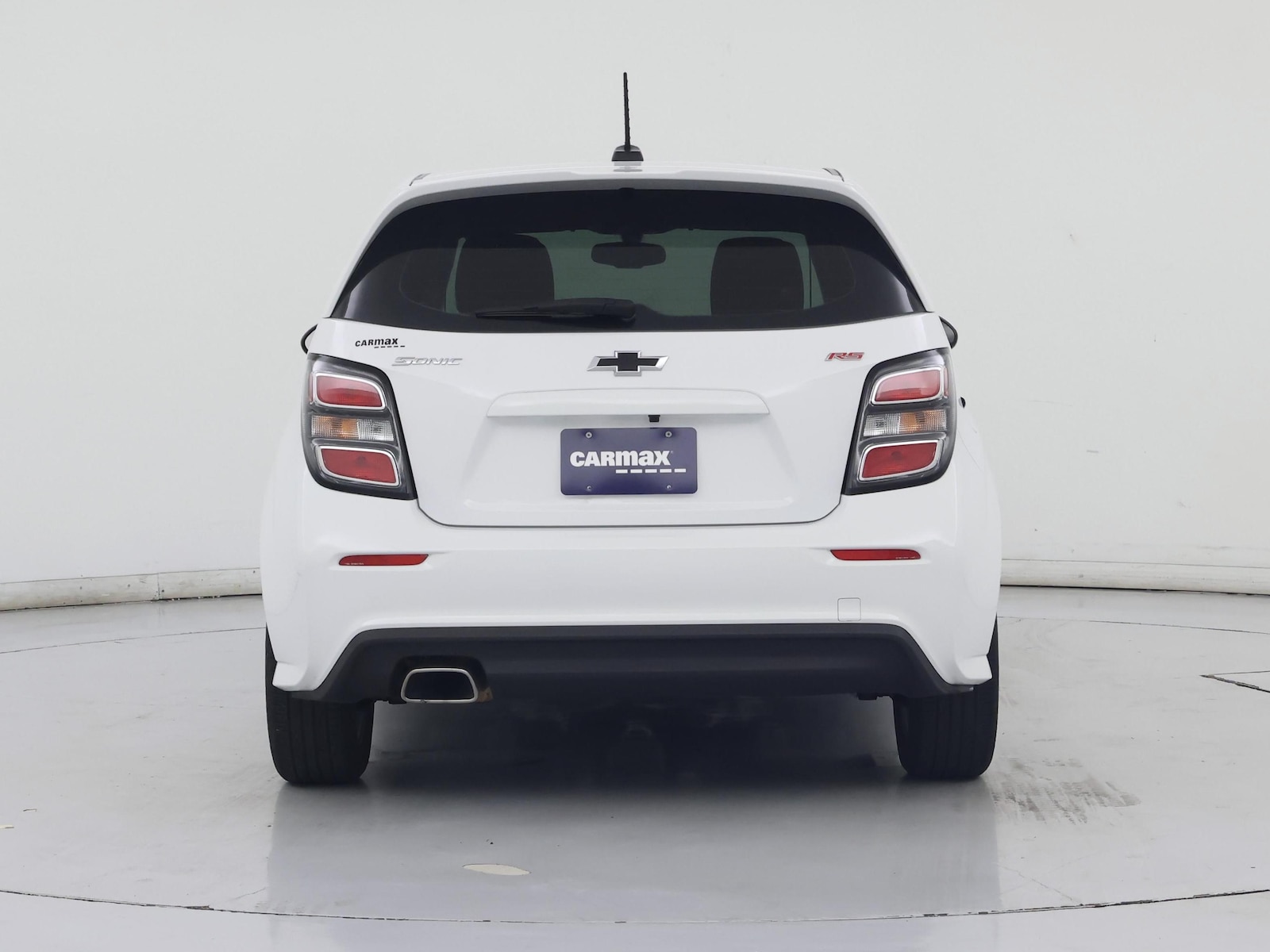 2020 Chevrolet Sonic LT - Photo 7