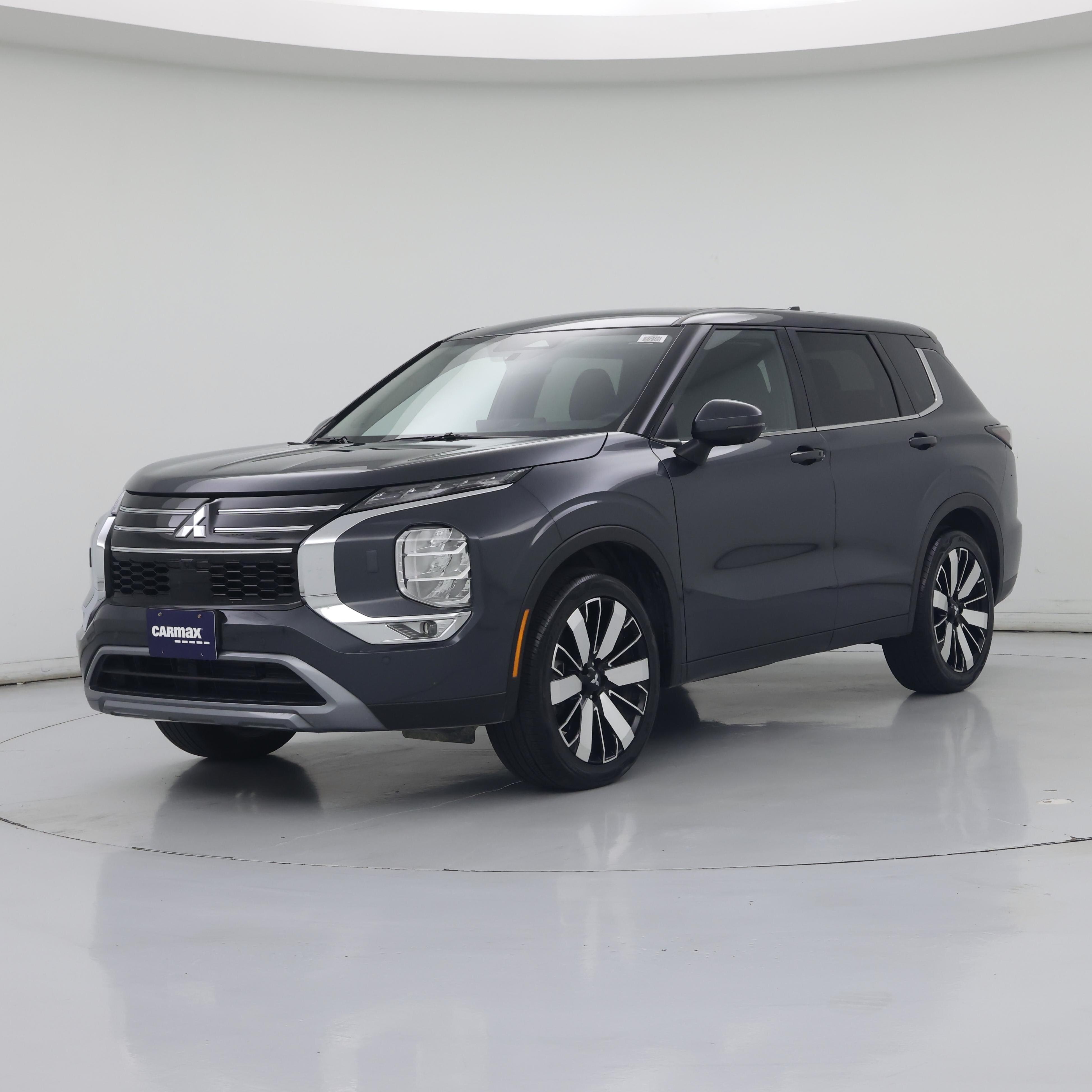 Thumbnail: 2025 Mitsubishi Outlander - 4