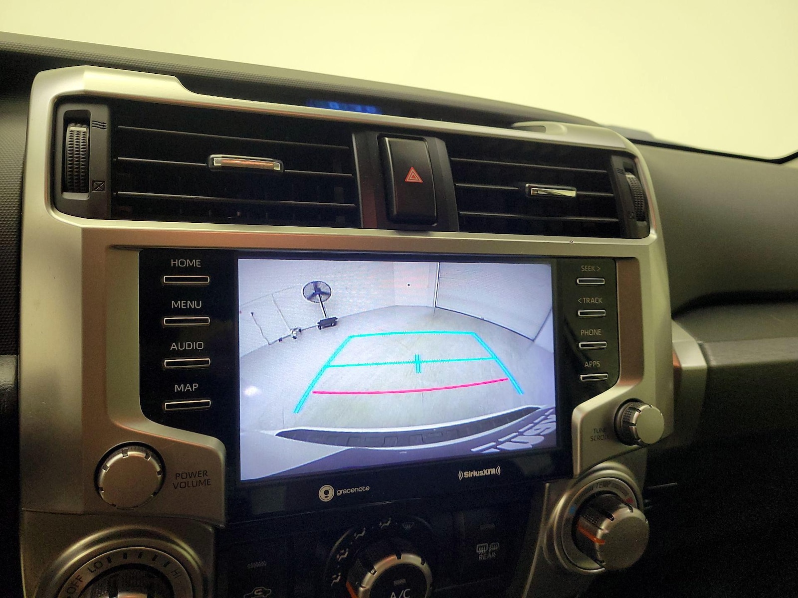 2024 Toyota 4Runner SR5 - Photo 15