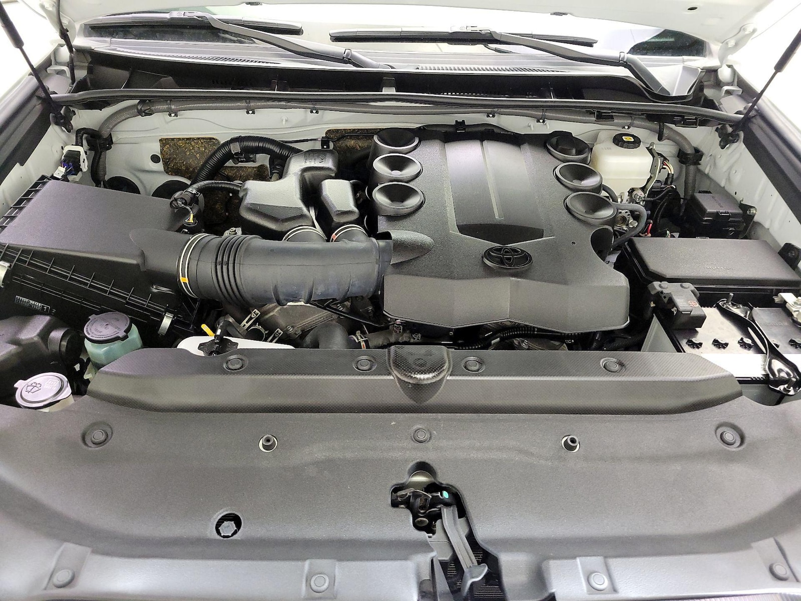 2024 Toyota 4Runner SR5 - Photo 22