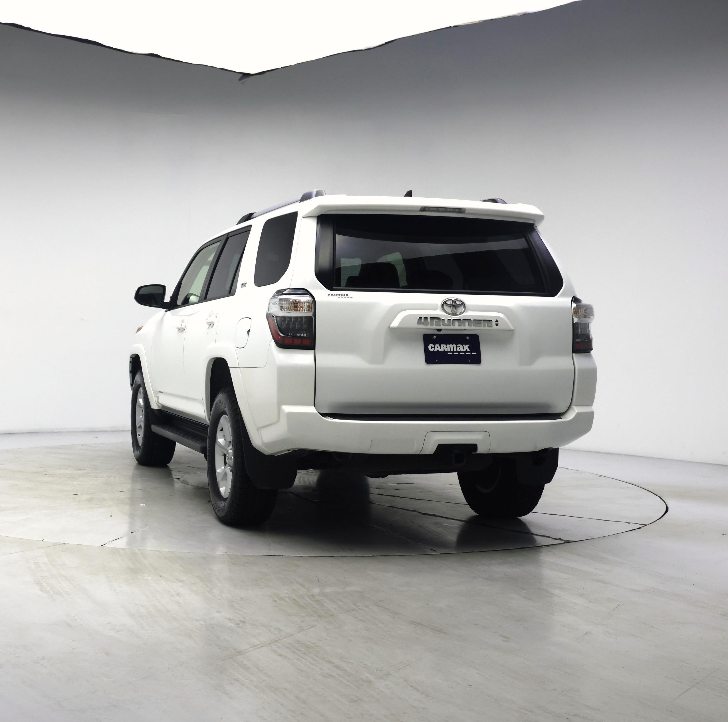 Thumbnail: 2024 Toyota 4Runner - 6