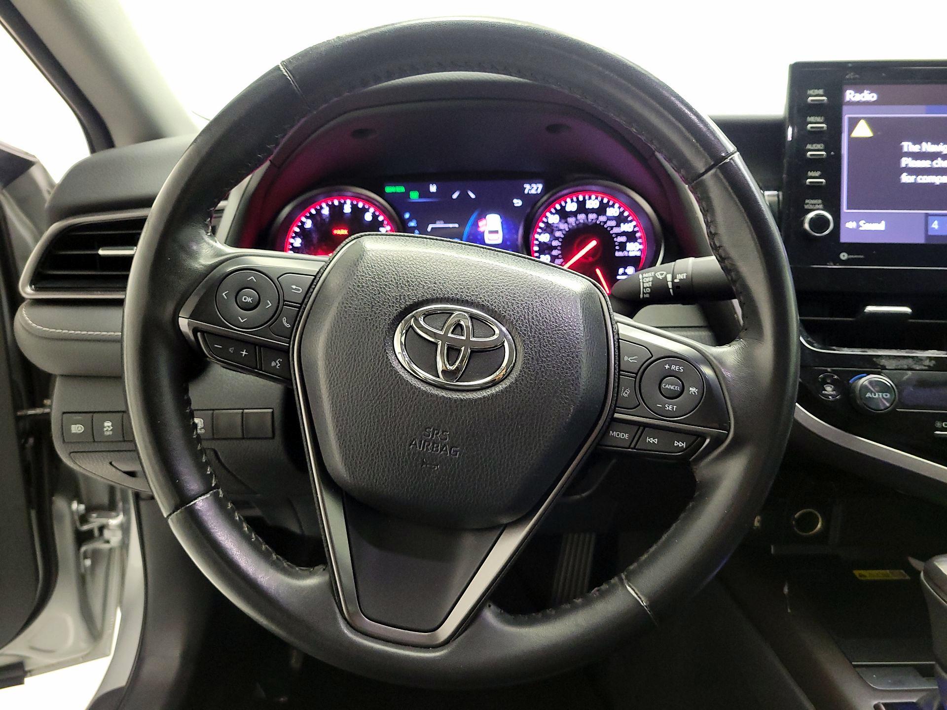 Thumbnail: 2024 Toyota Camry - 10