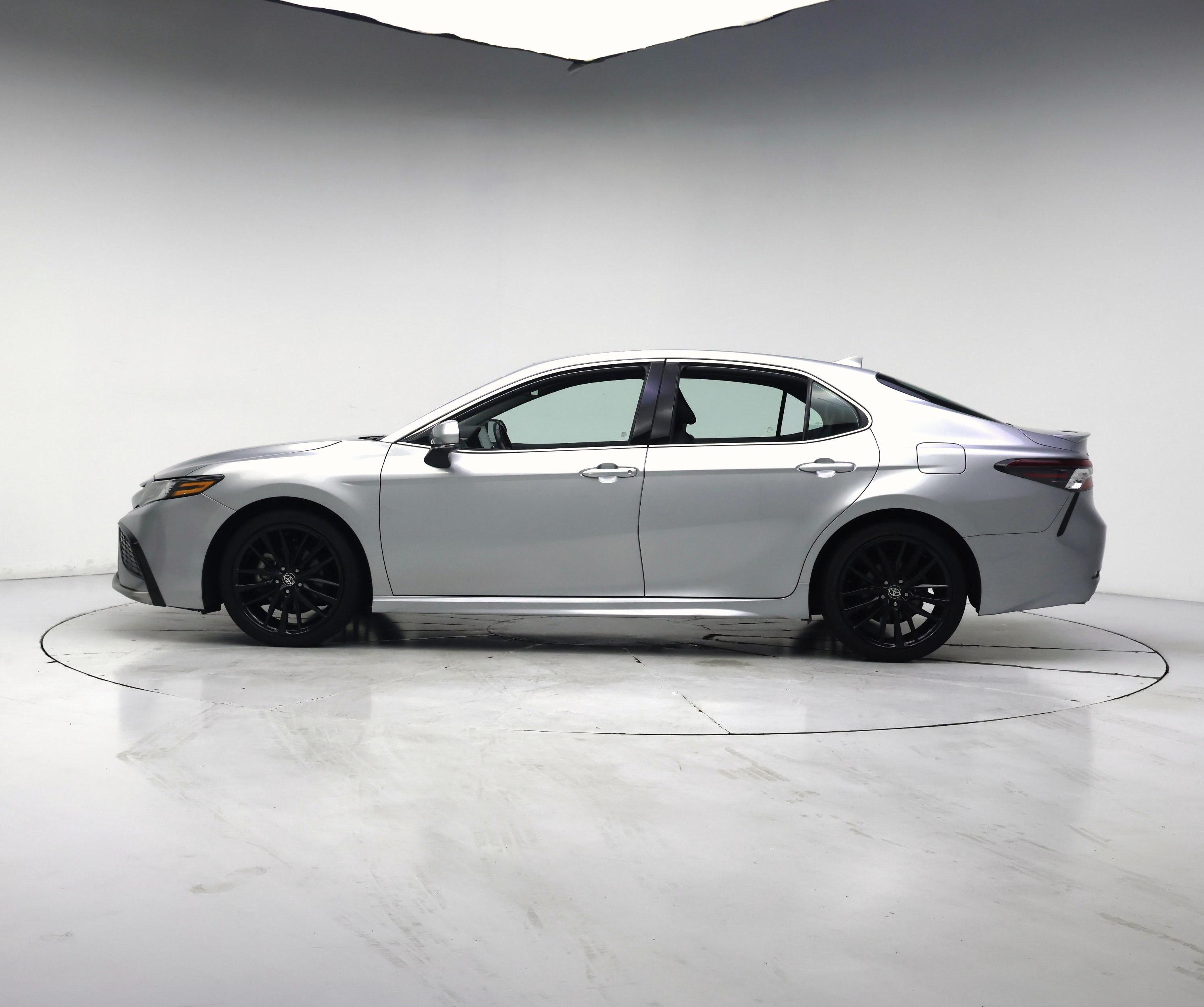 Thumbnail: 2024 Toyota Camry - 3