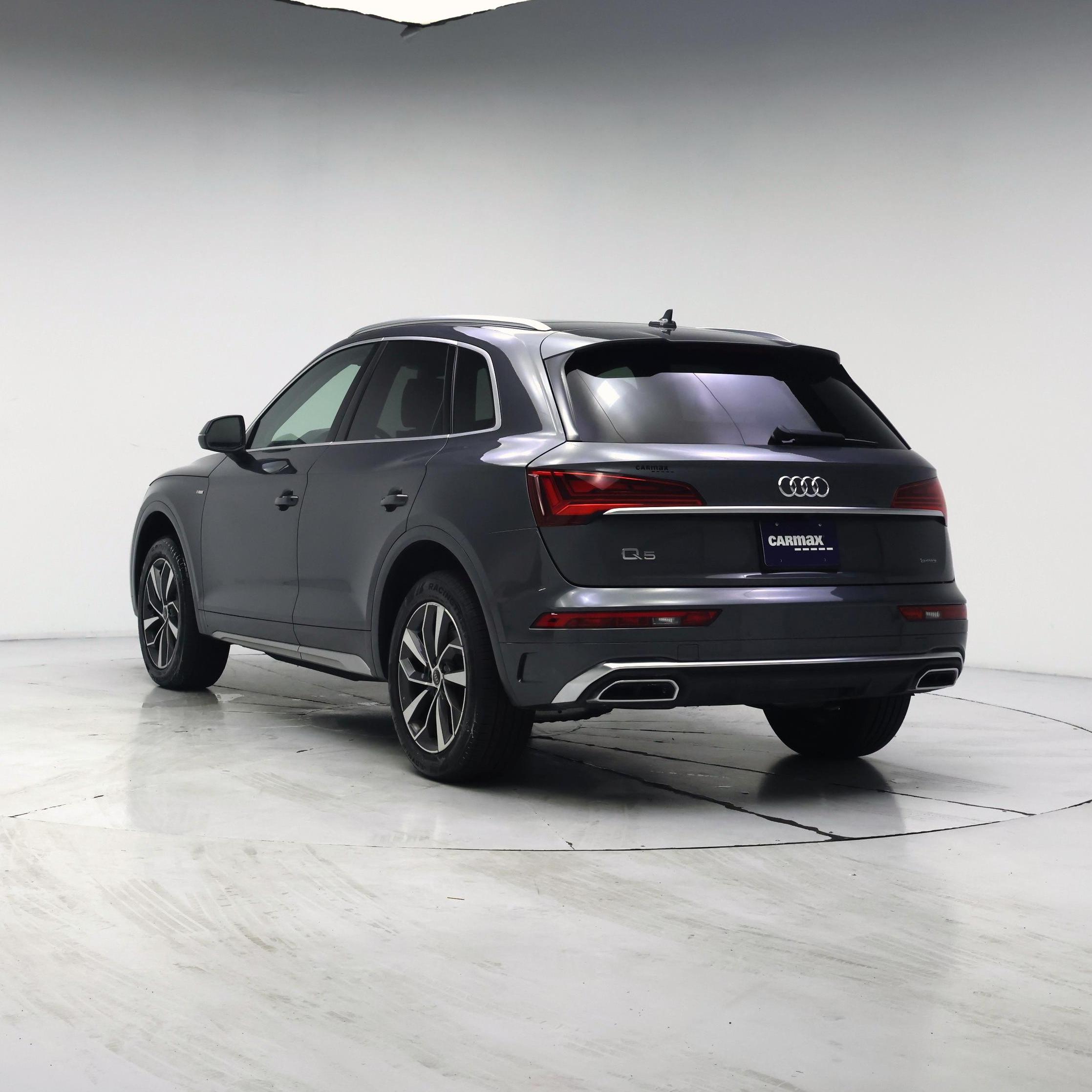 Thumbnail: 2023 Audi Q5 - 2