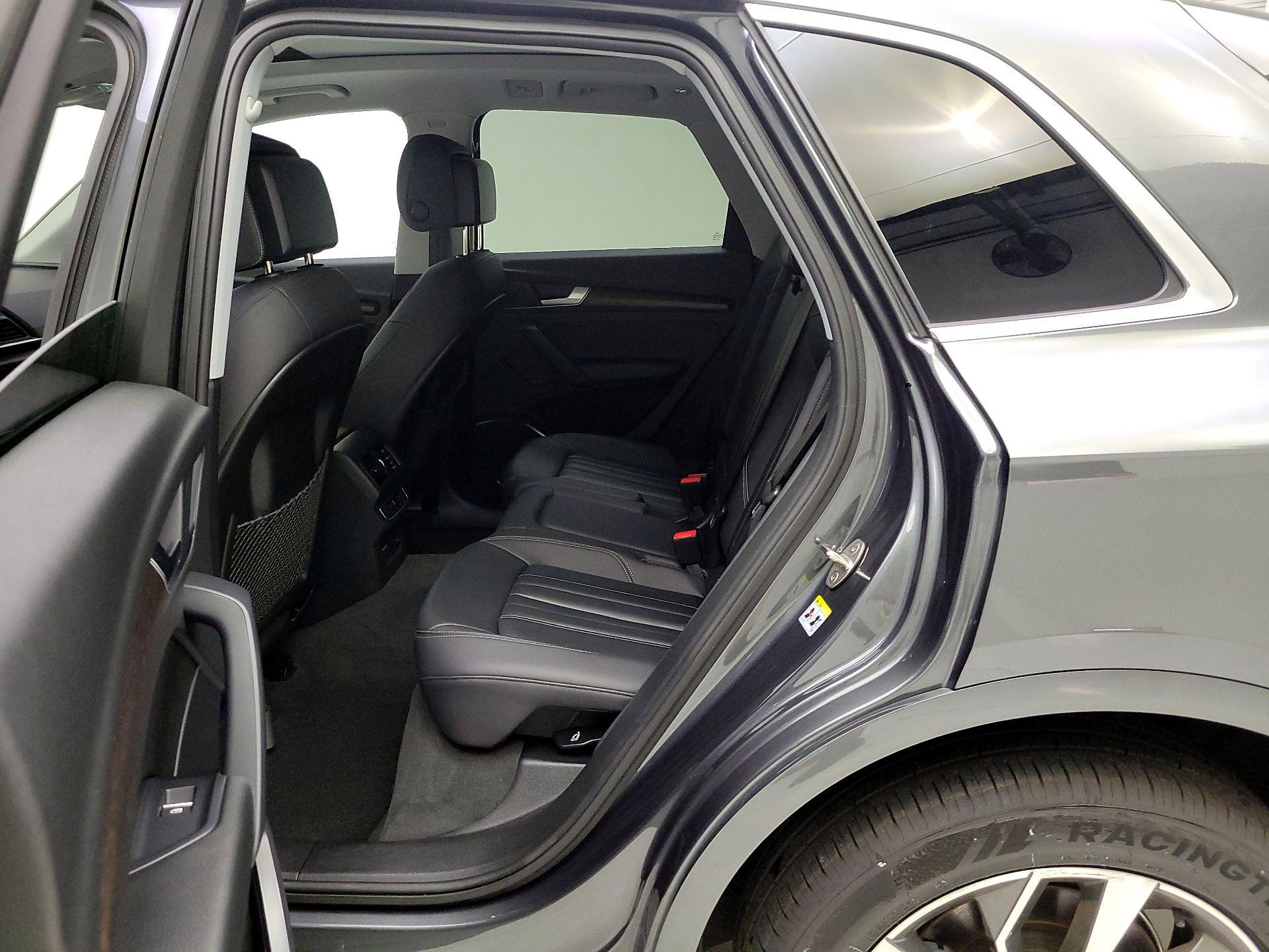 Thumbnail: 2023 Audi Q5 - 20