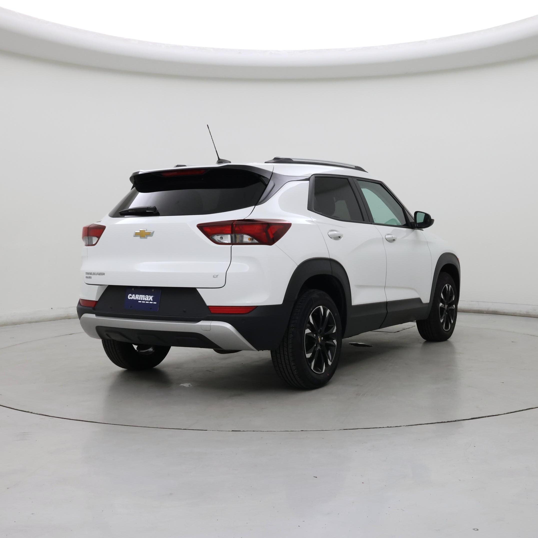 Thumbnail: 2023 Chevrolet TrailBlazer - 8