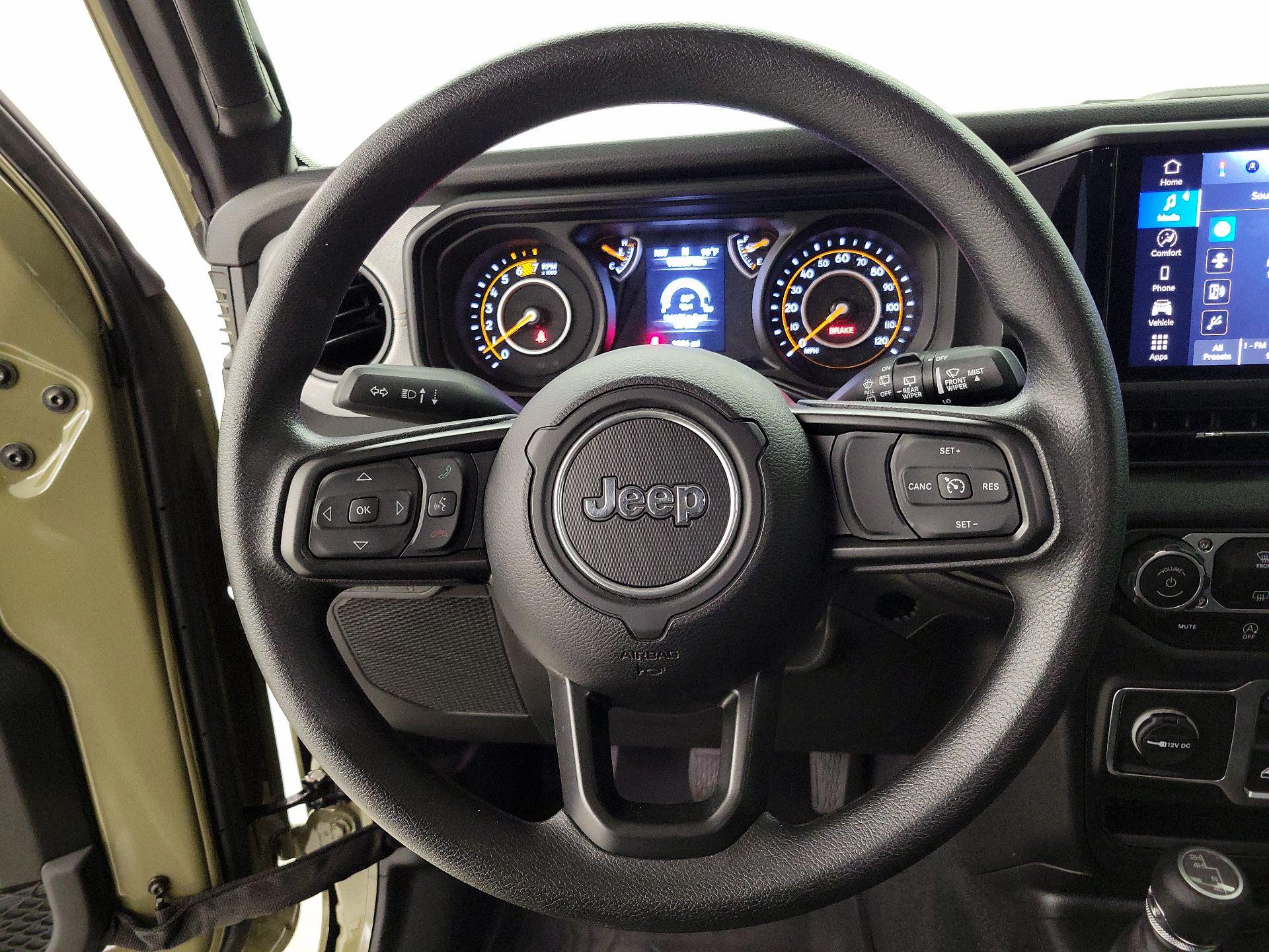 Thumbnail: 2026 Jeep Wrangler - 10